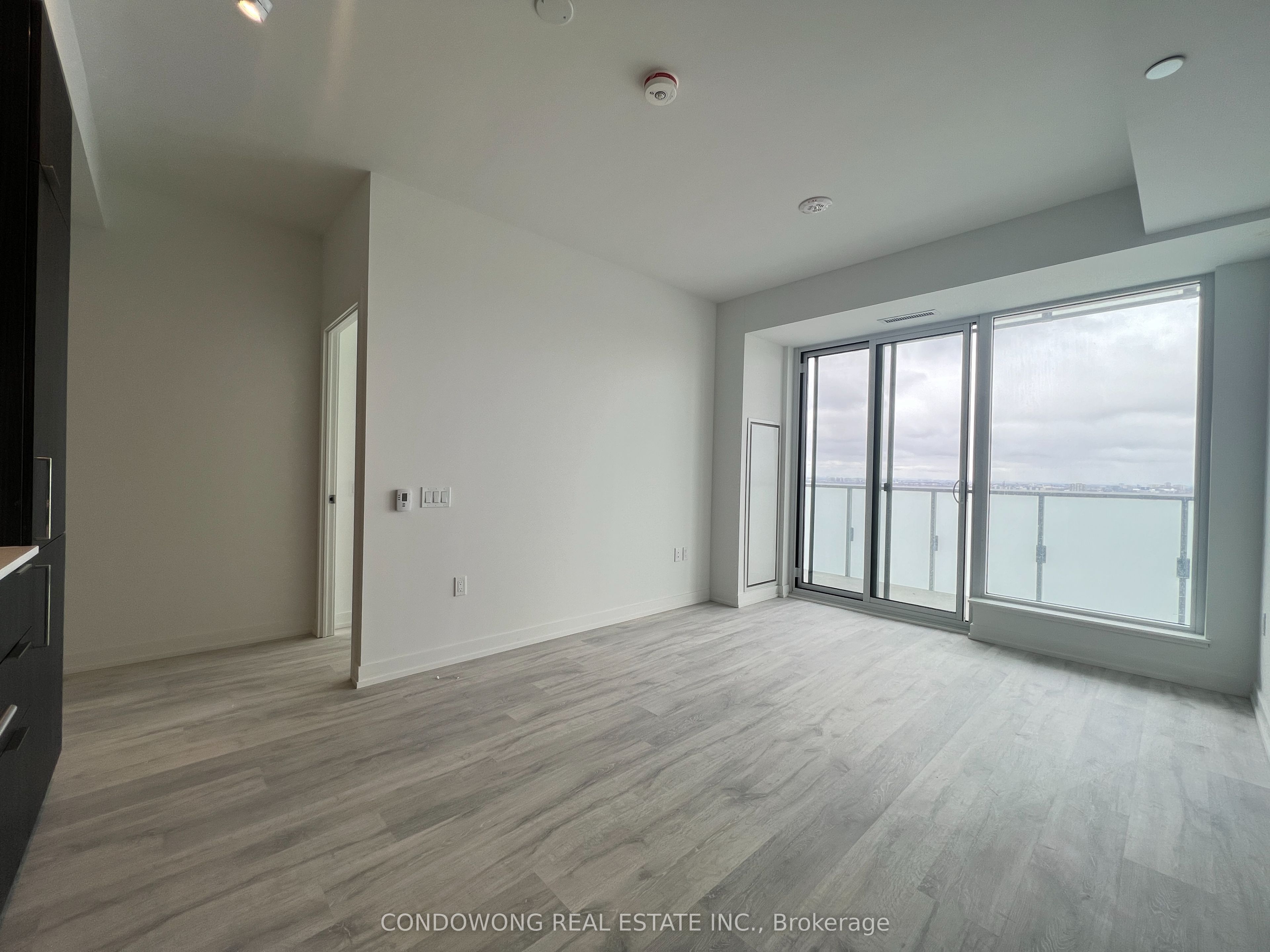 8 Olympic Garden Drive S2407, Toronto, ON M2M 0B9