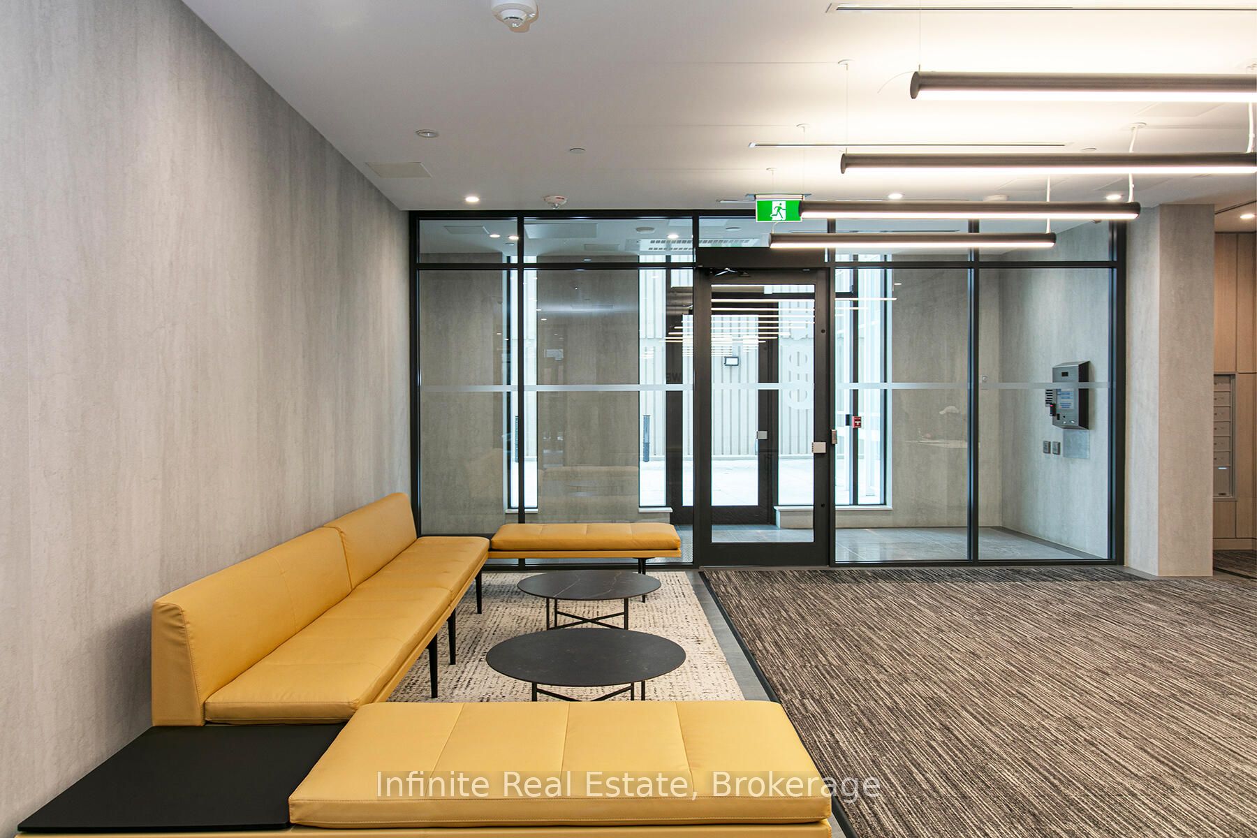 664 Spadina Avenue 214, Toronto, ON M5S 2H7 photo 3