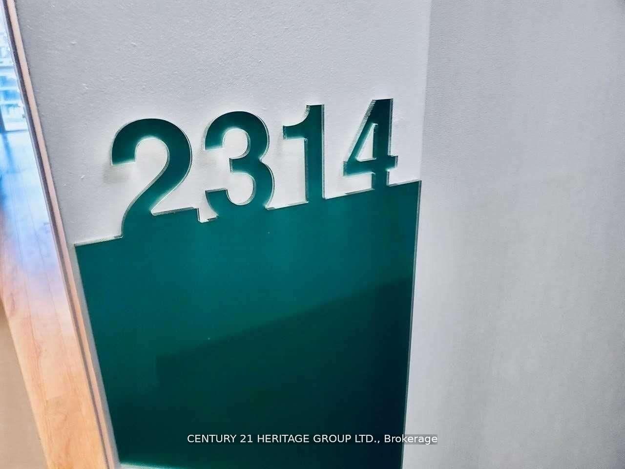 352 Front Street W 2314, Toronto, ON M5V 1B5 photo 5