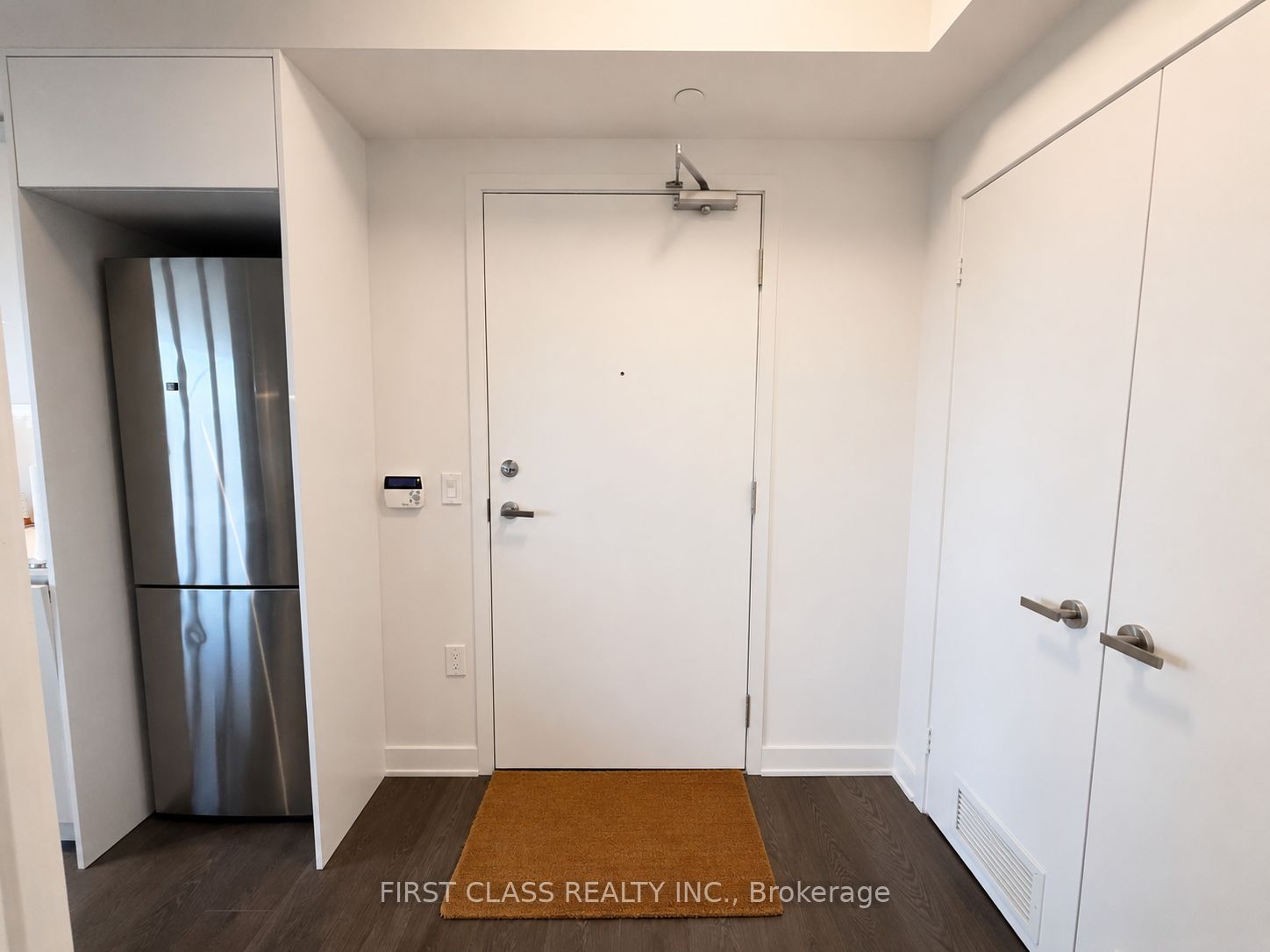 99 Broadway Avenue 2803, Toronto, ON M4P 0E3 photo 2