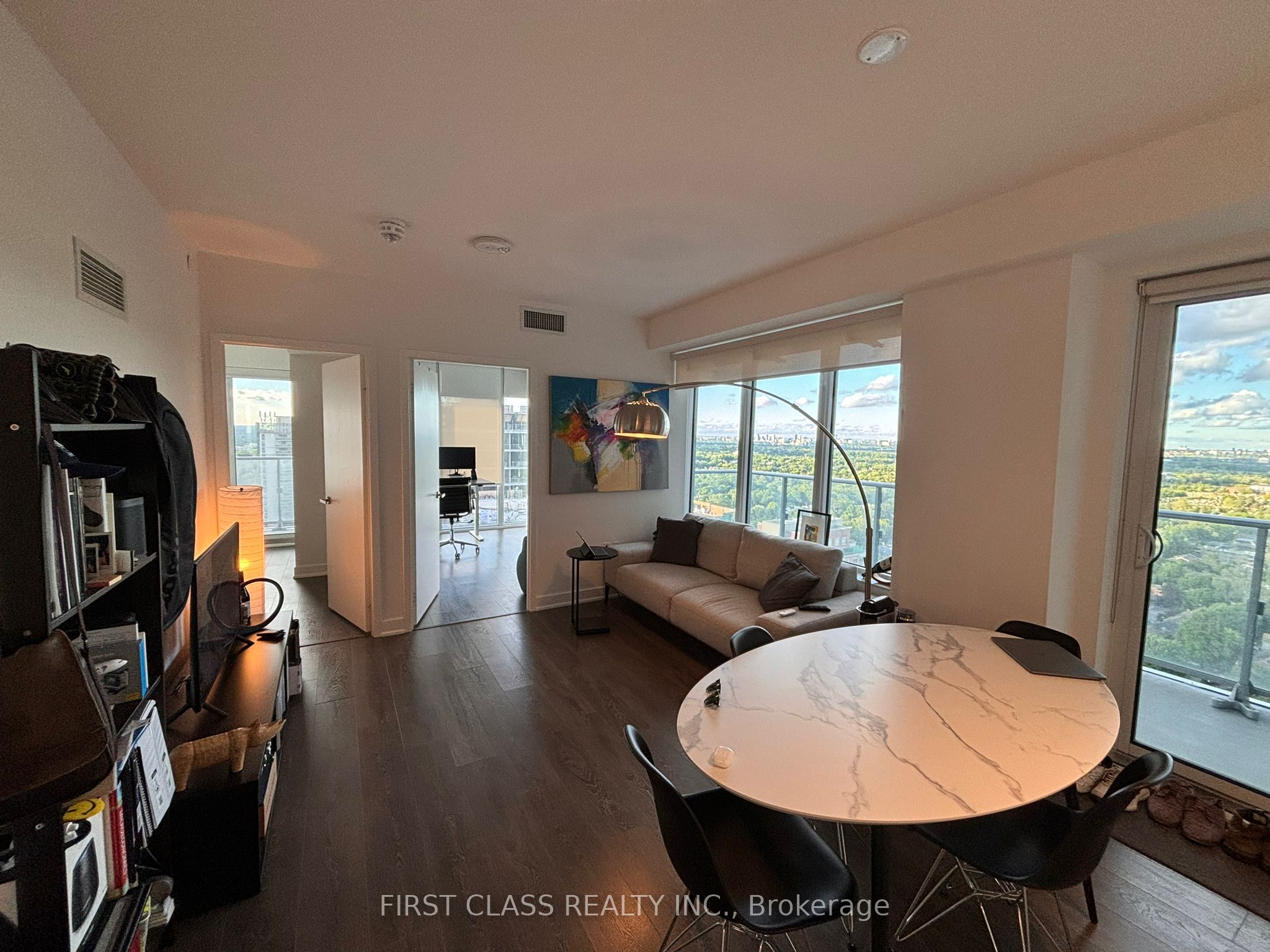 99 Broadway Avenue 2803, Toronto, ON M4P 0E3 photo 4