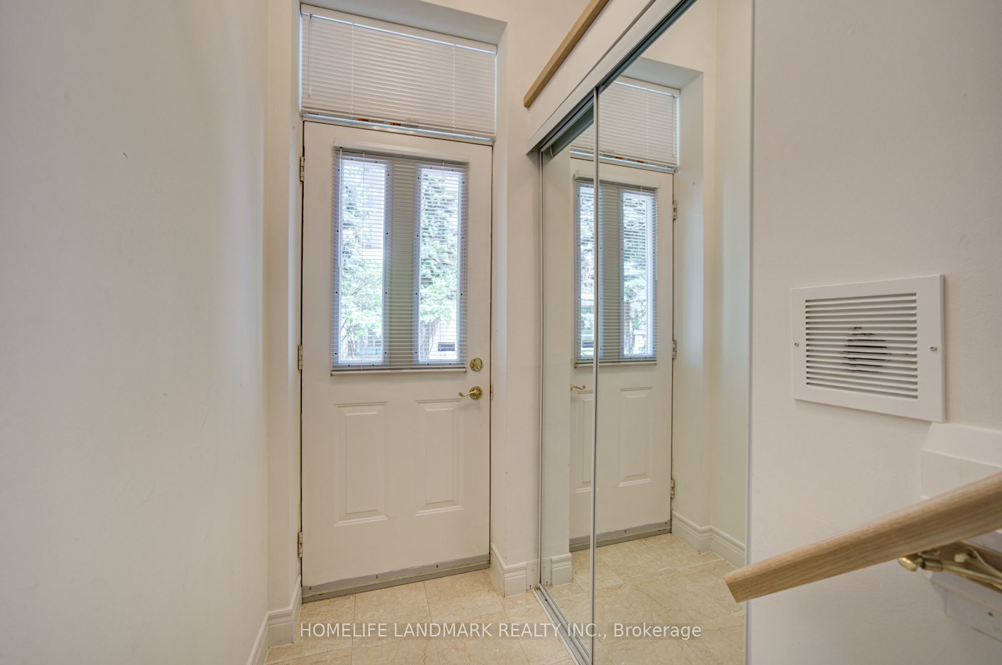 5418 Yonge Street 106, Toronto, ON M2N 6X4 photo 5