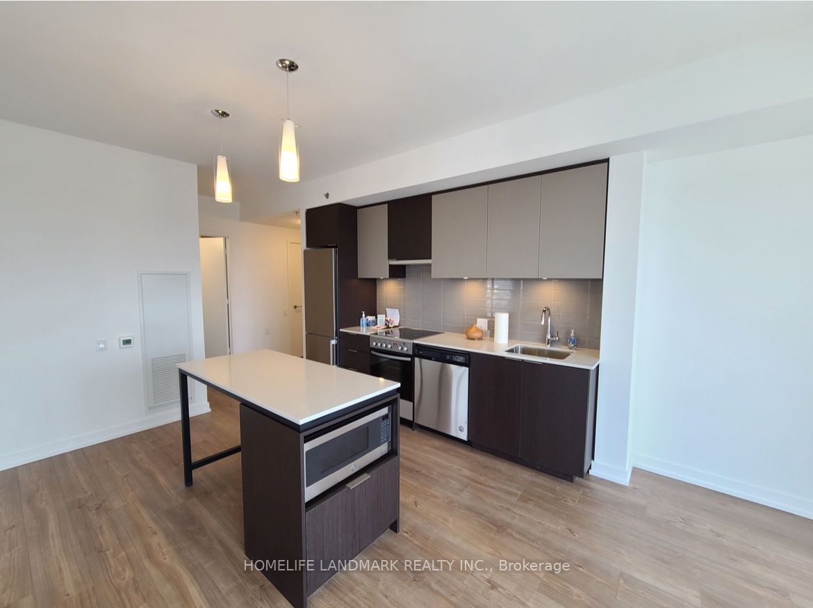 203 College Street 2004, Toronto, ON M5T 1P9 photo 5