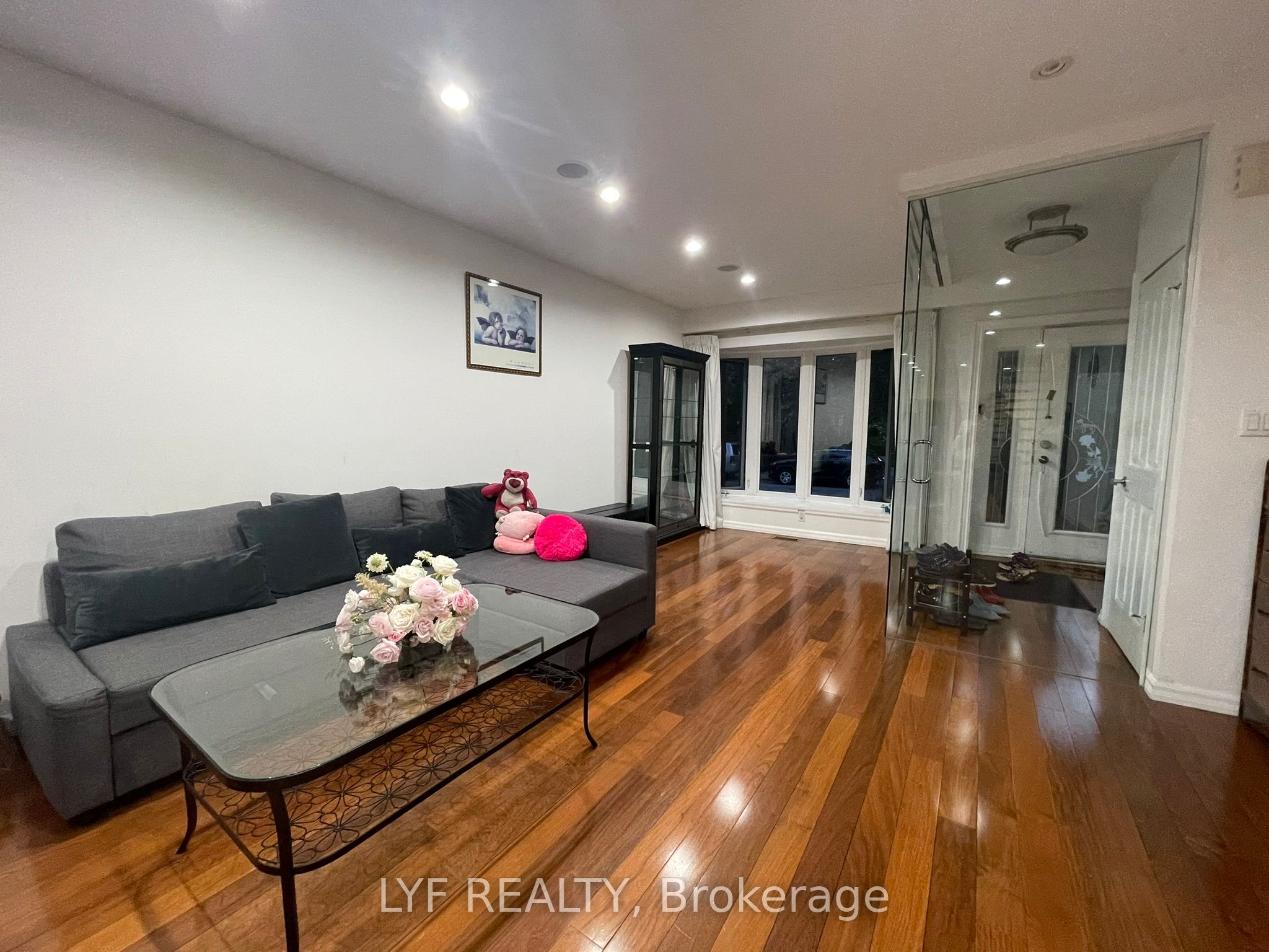 193 Brunswick Avenue Upper A, Toronto, ON M5S 2M4 photo 5