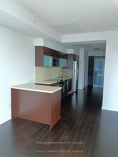 386 Yonge Street 4616, Toronto, ON M5B 0A5 photo 2