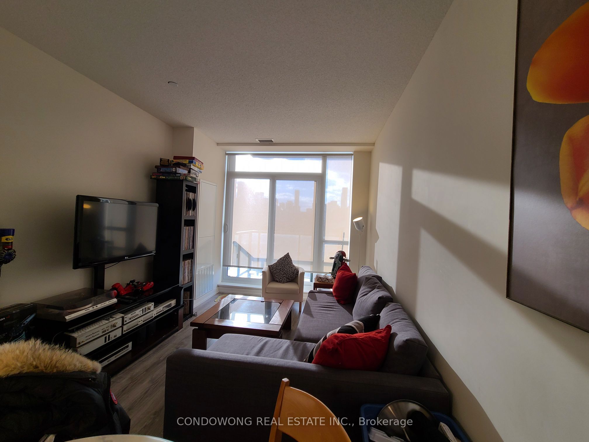 200 Sackville Street 1105, Toronto, ON M5A 0C4 photo 3