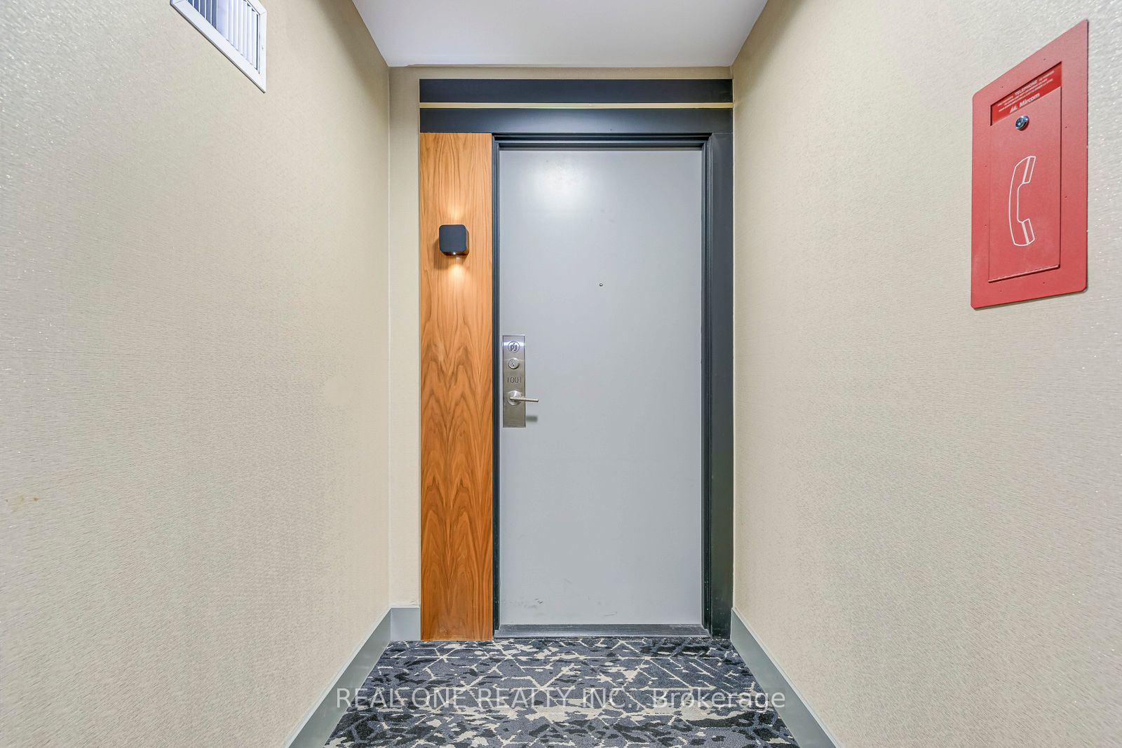 99 JOHN Street 1001, Toronto, ON M5V 0S6 photo 4