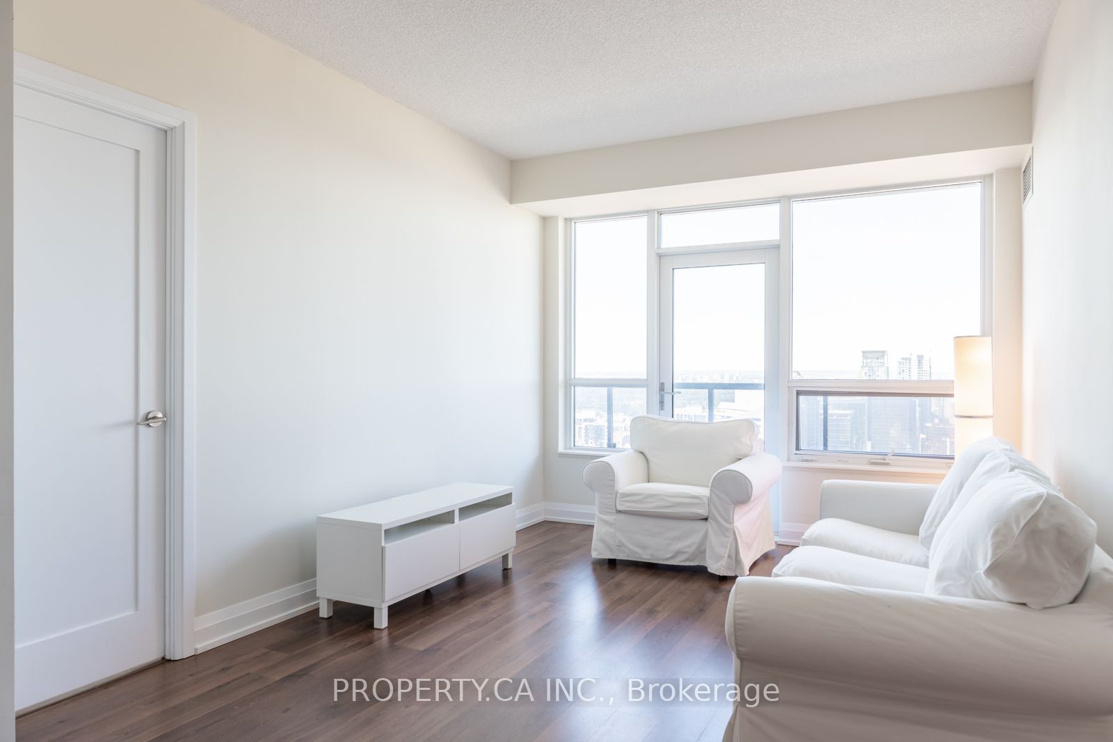 5 Sheppard Avenue E 3422, Toronto, ON M2N 2Z8 photo 2