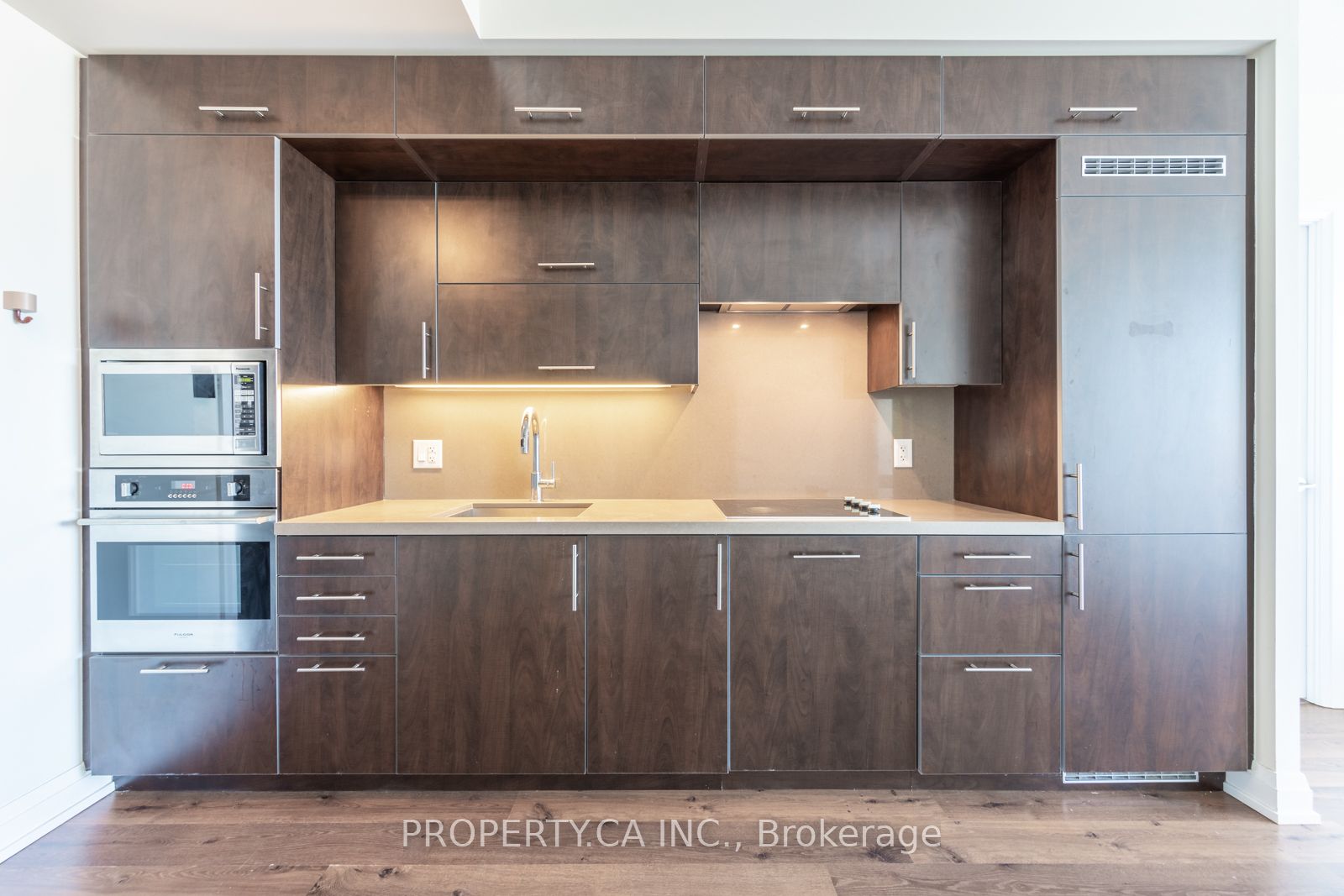 5 Sheppard Avenue E 3422, Toronto, ON M2N 2Z8 photo 3
