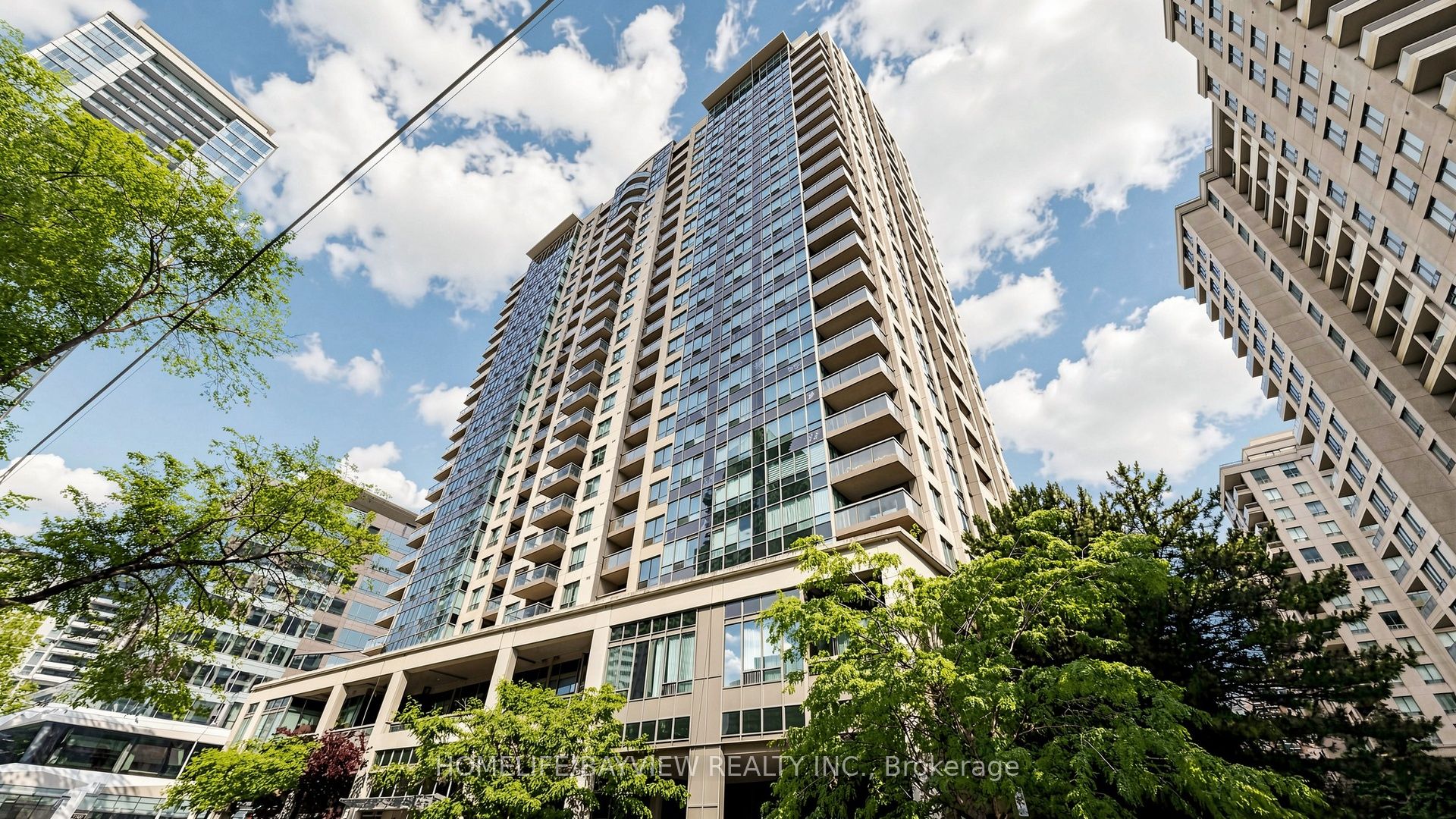 18 Parkview Avenue 1015, Toronto, ON M2N 7H7