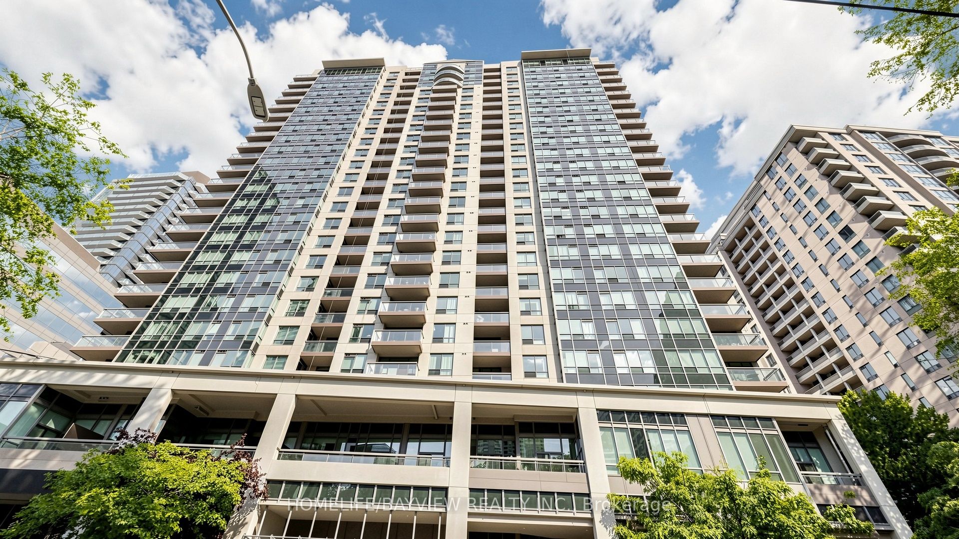 18 Parkview Avenue 1015, Toronto, ON M2N 7H7 photo 2