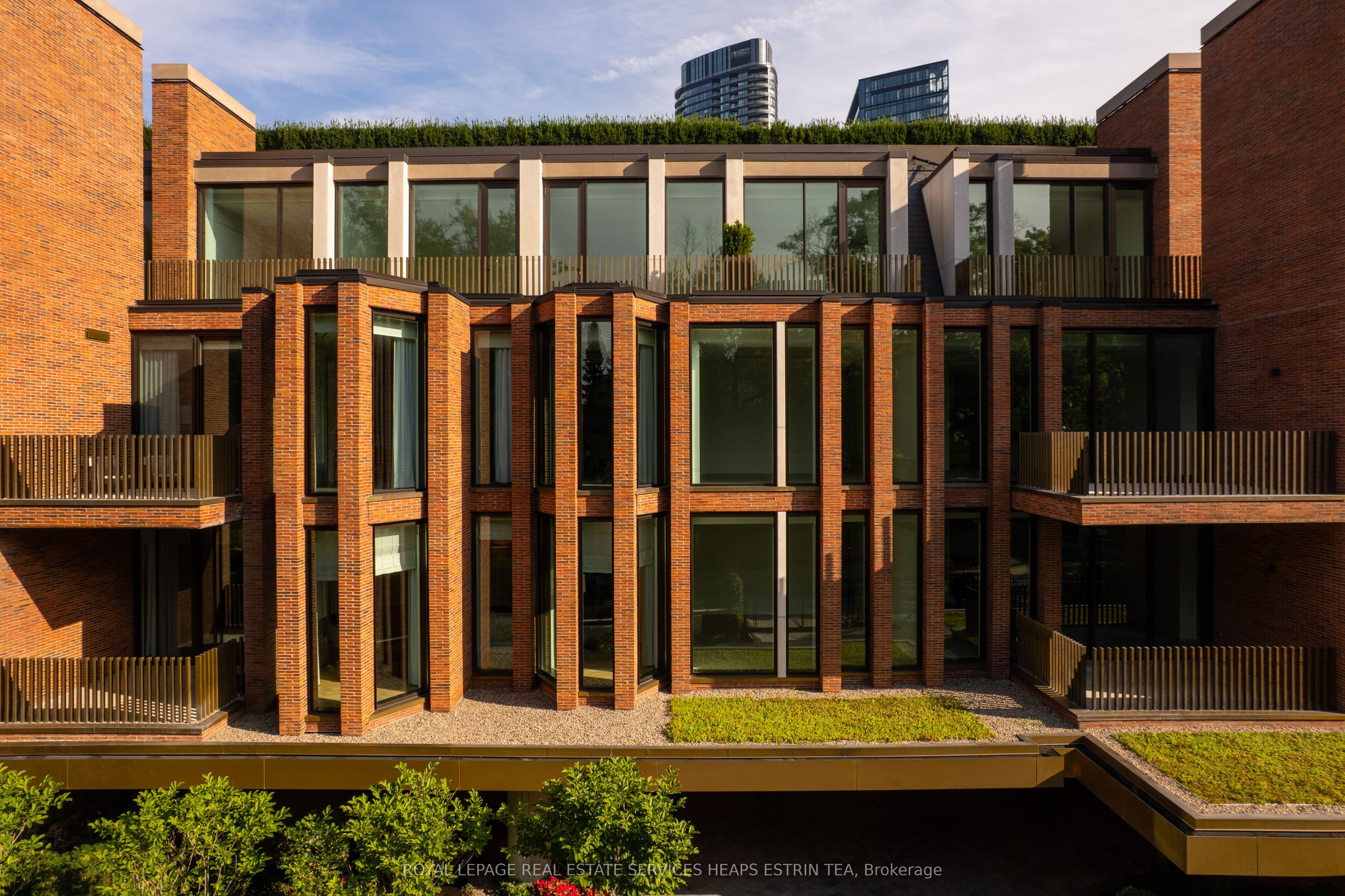 7 Dale Avenue PH1, Toronto, ON M4W 1K2 photo 2
