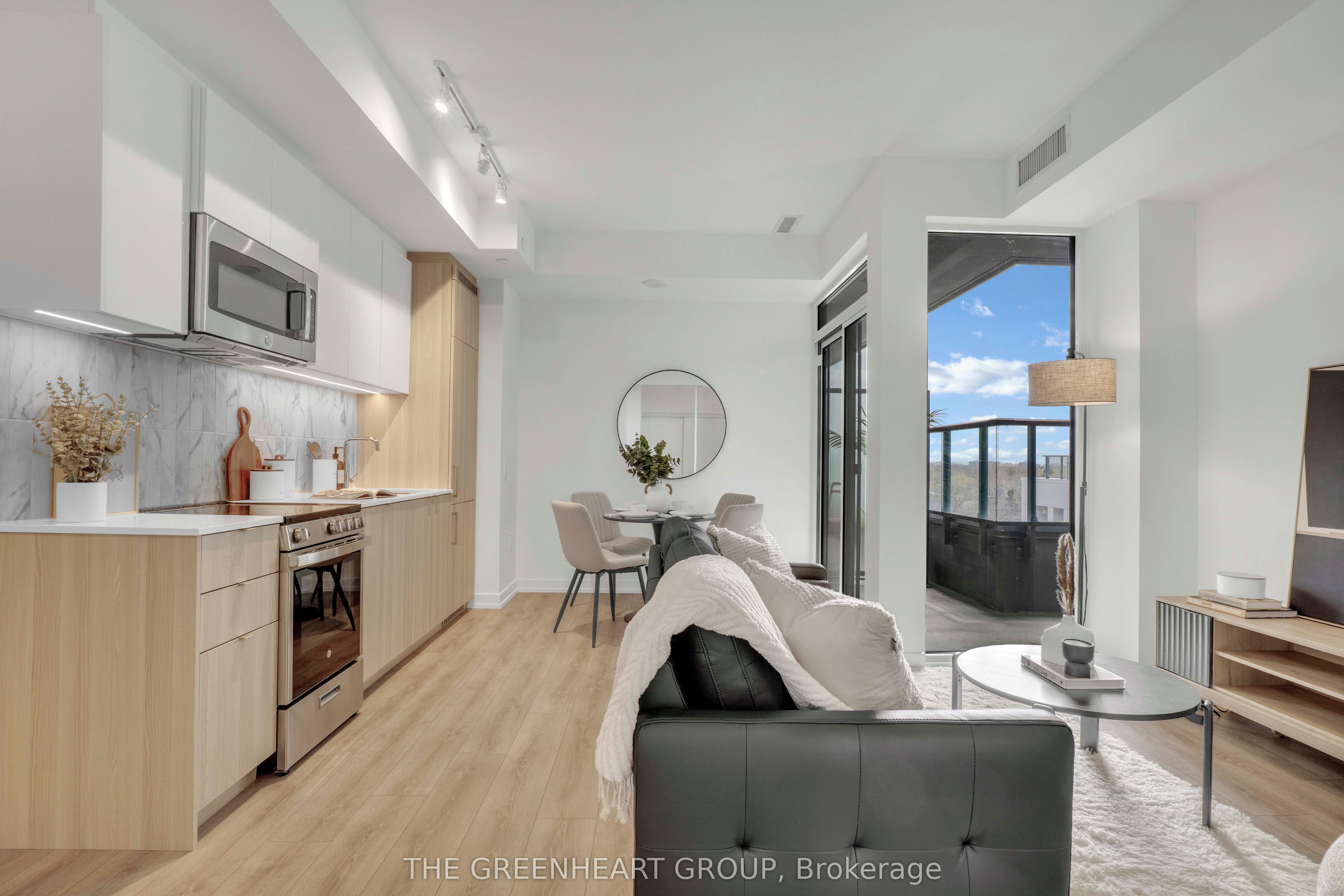 500 Dupont Street 419, Toronto, ON M6G 0B8 photo 5