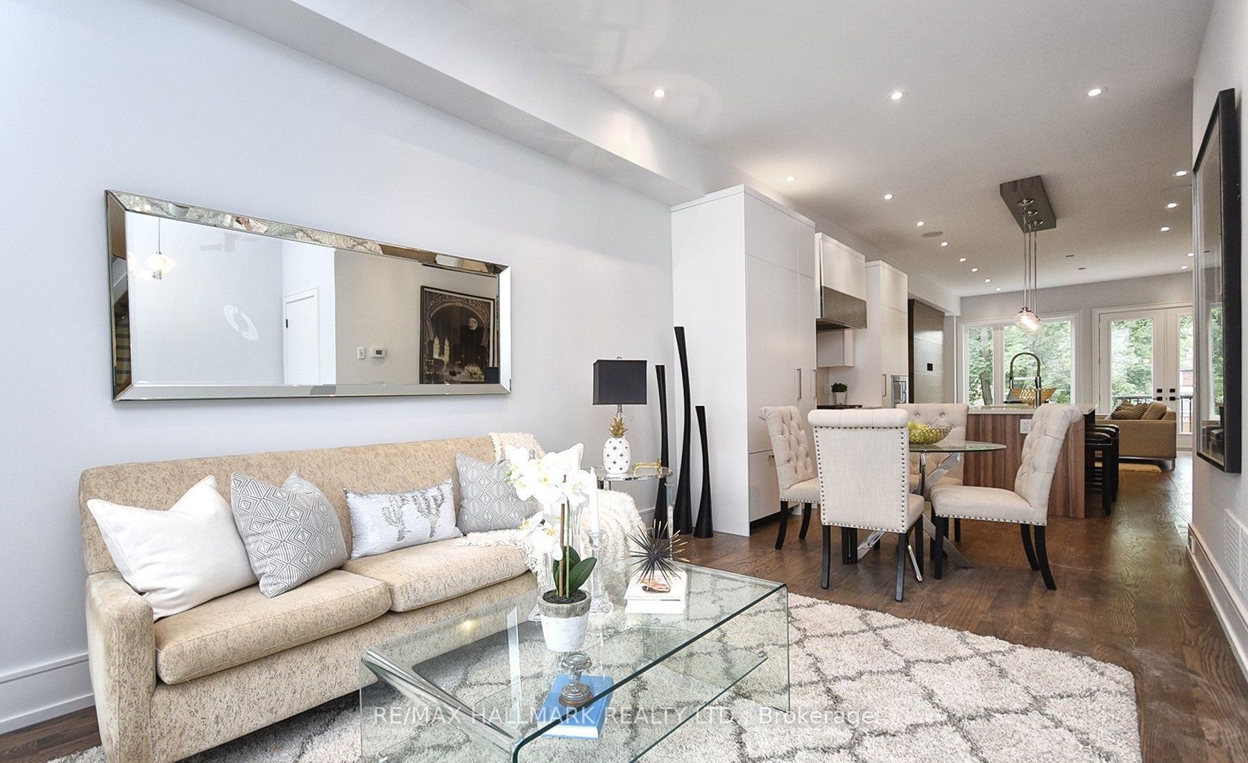 177 Ranleigh Avenue, Toronto, ON M4N 1X3 photo 2