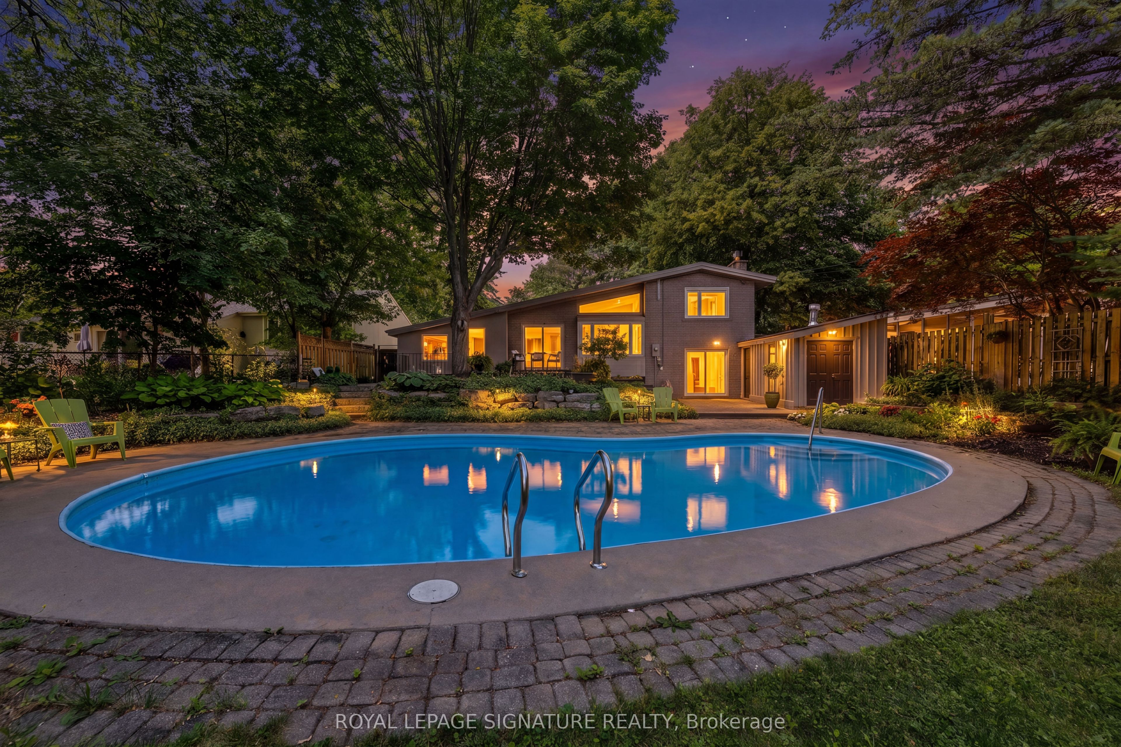 29 Farmcote Road, Toronto, ON M3B 2Z6 photo 2