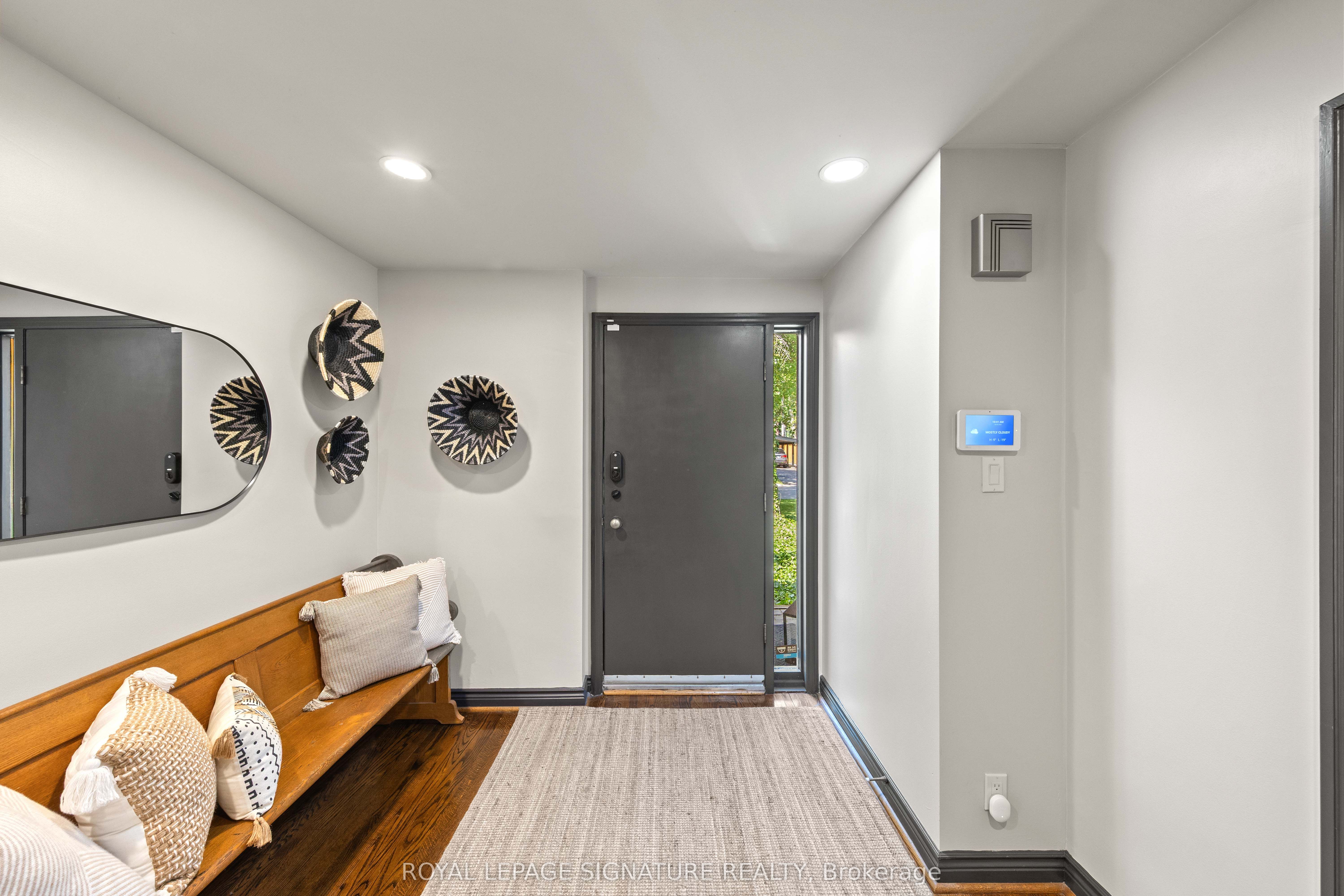 29 Farmcote Road, Toronto, ON M3B 2Z6 photo 4