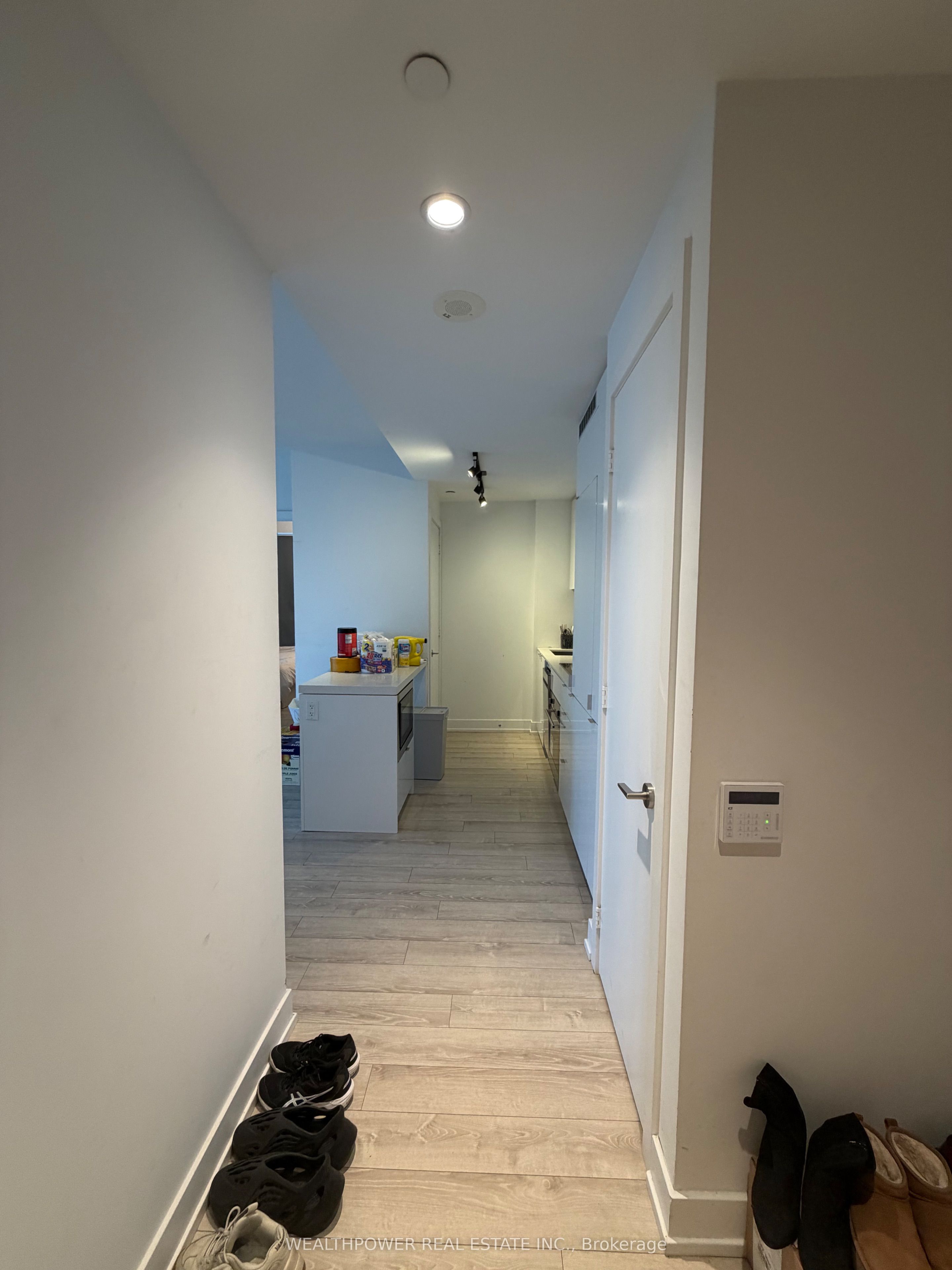 7 Grenville Street 3305, Toronto, ON M4Y 0E9 photo 2
