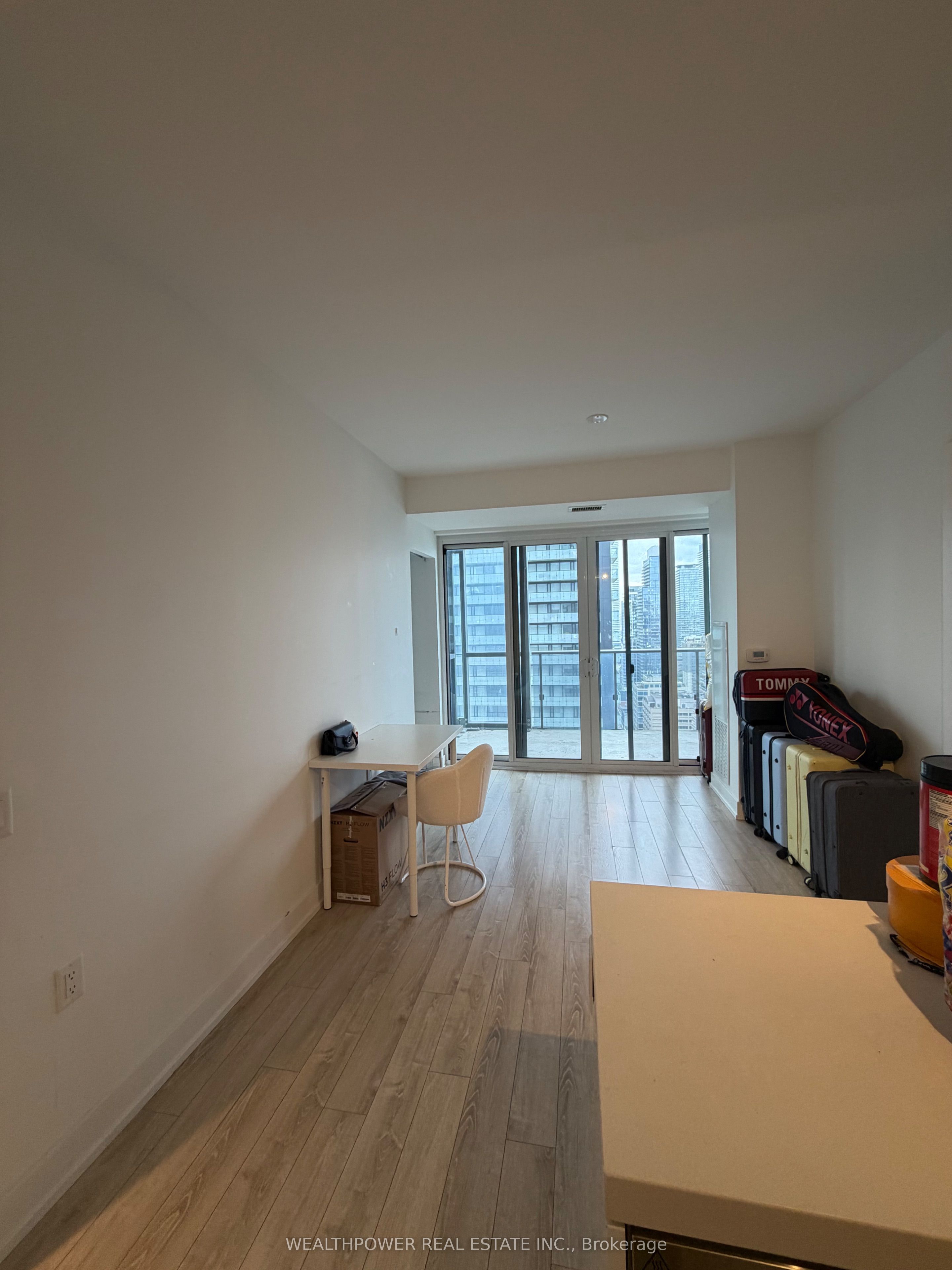7 Grenville Street 3305, Toronto, ON M4Y 0E9 photo 3