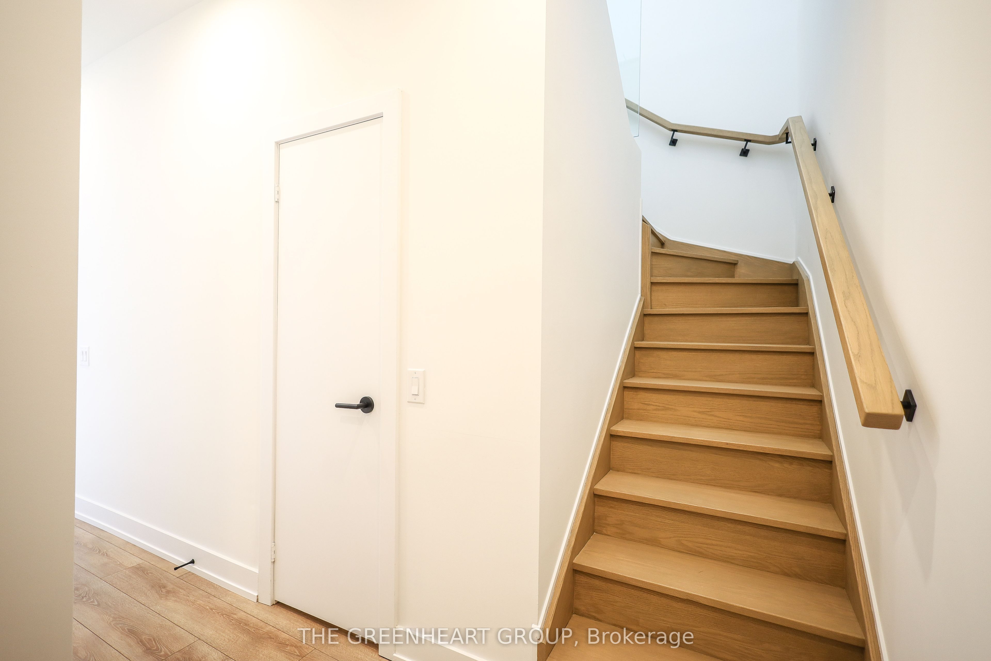 500 Dupont Street PH07, Toronto, ON M6G 0B8 photo 3