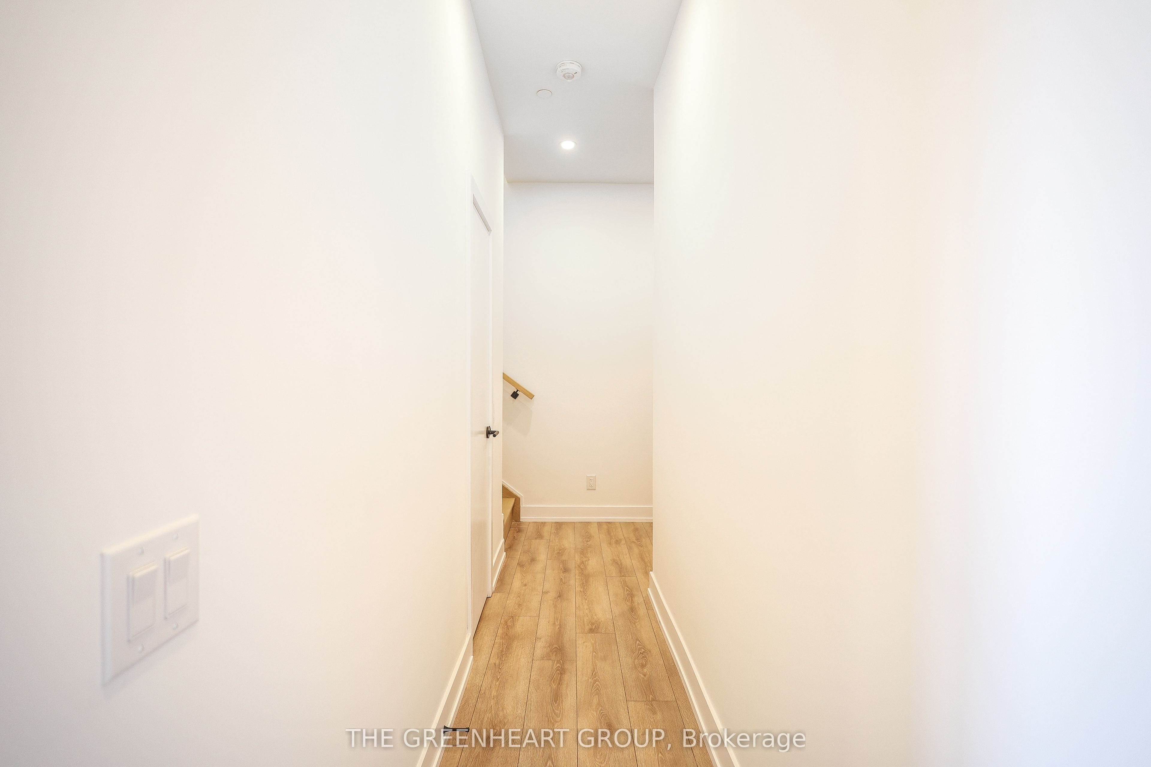 500 Dupont Street PH07, Toronto, ON M6G 0B8 photo 4