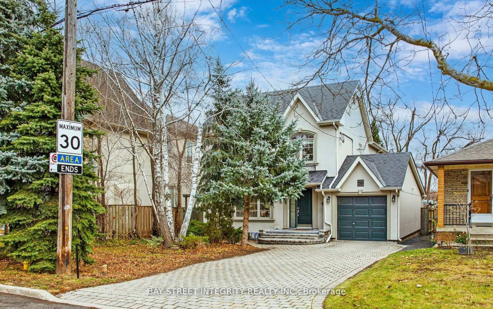 275 Estelle Avenue Lower, Toronto, ON M2N 5J4