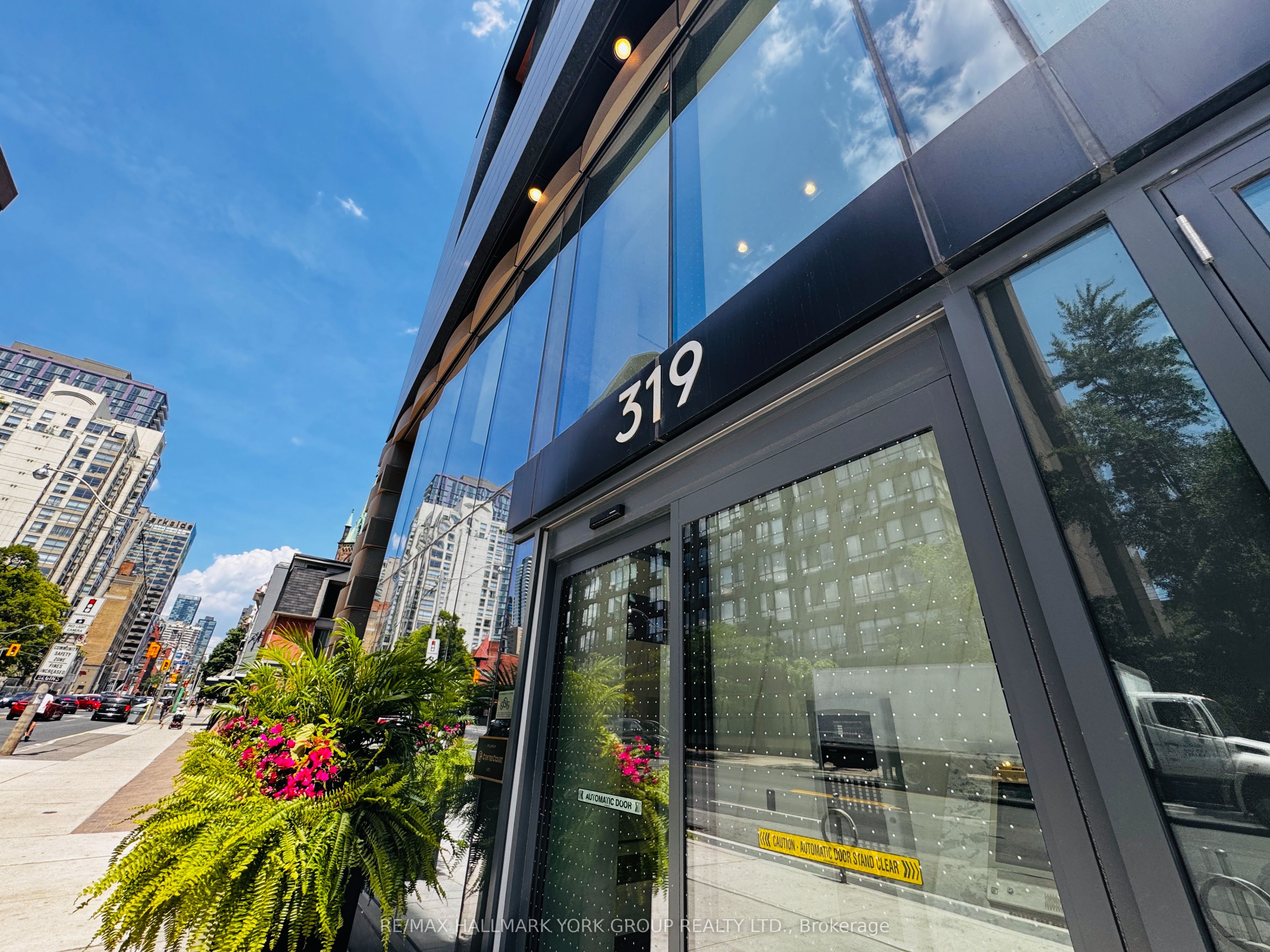 319 Jarvis Street 4506, Toronto, ON M5B 0C8