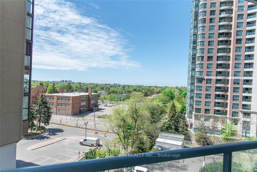 5500 Yonge Street 505, Toronto, ON M2N 5S2 photo 5