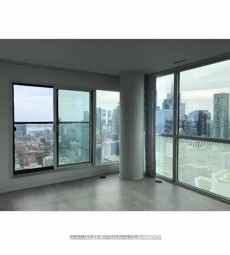 181 Dundas Street E 5310, Toronto, ON M5A 0N5 photo 5