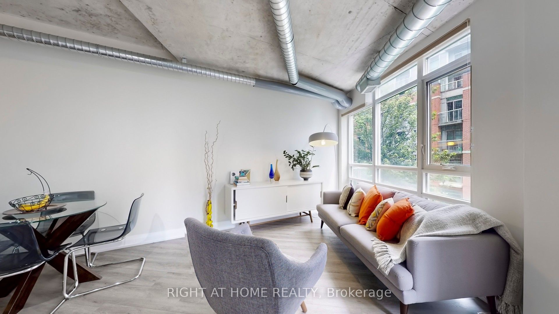 170 Sudbury Street 415, Toronto, ON M6J 0A1 photo 2