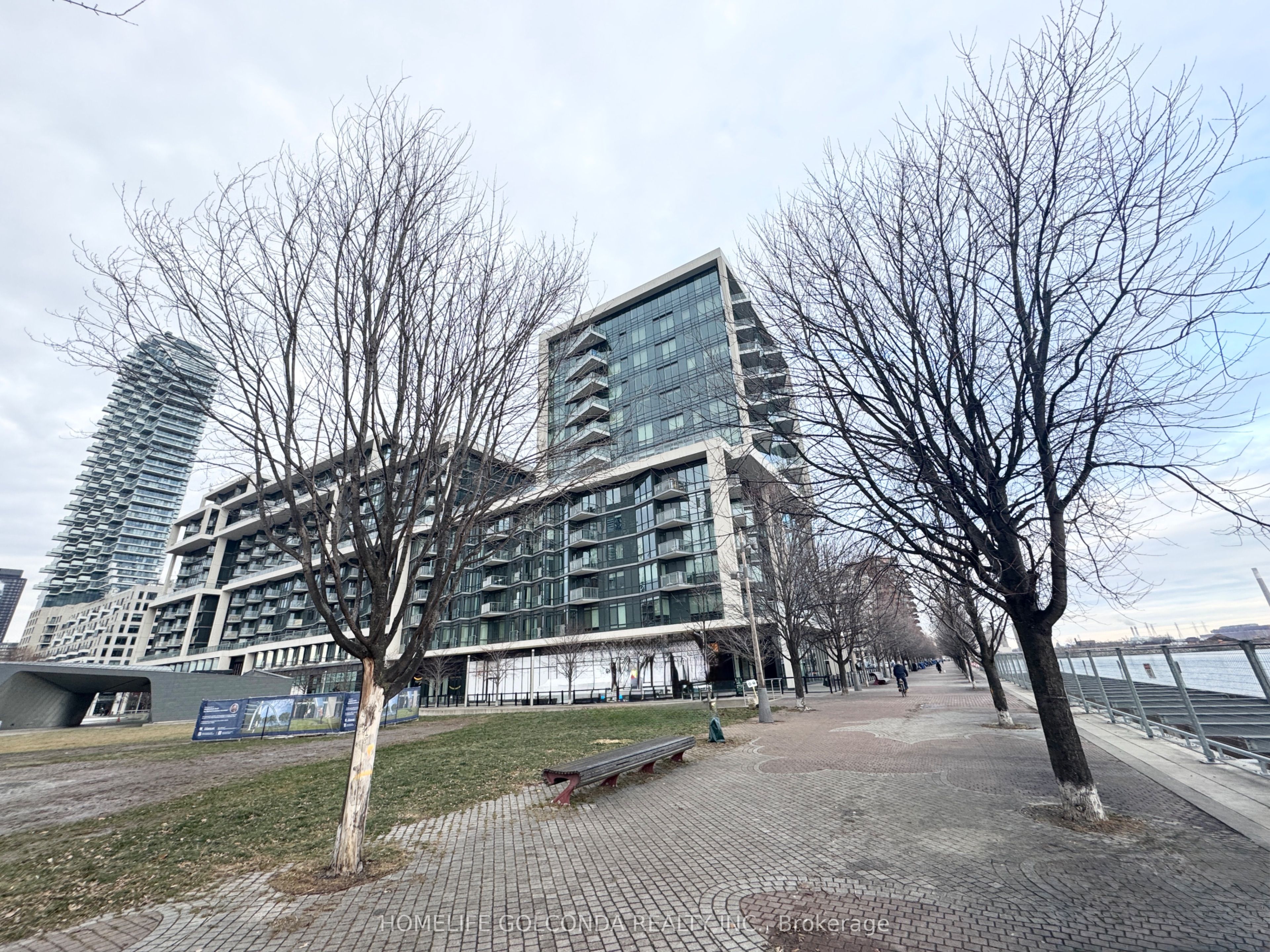 55 Merchants' Wharf Street 324, Toronto, ON M5A 0P2 photo 3