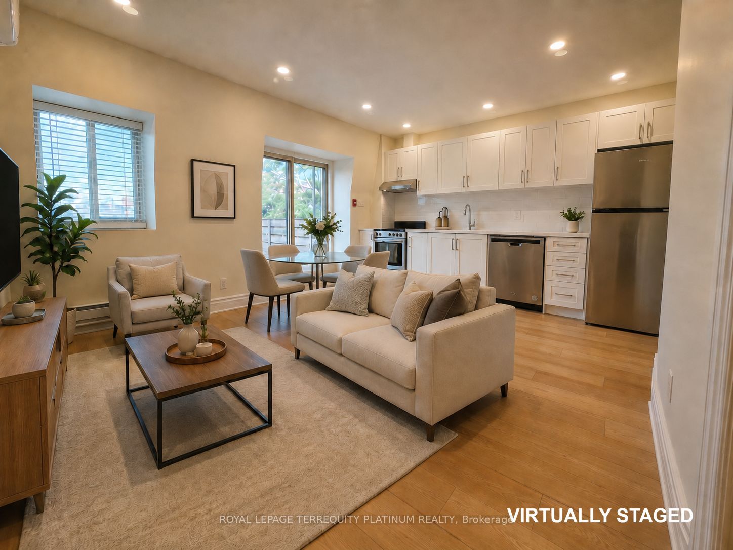 11 Beaconsfield Avenue 5/ 2nd Floor, Toronto, ON M6J 3J1