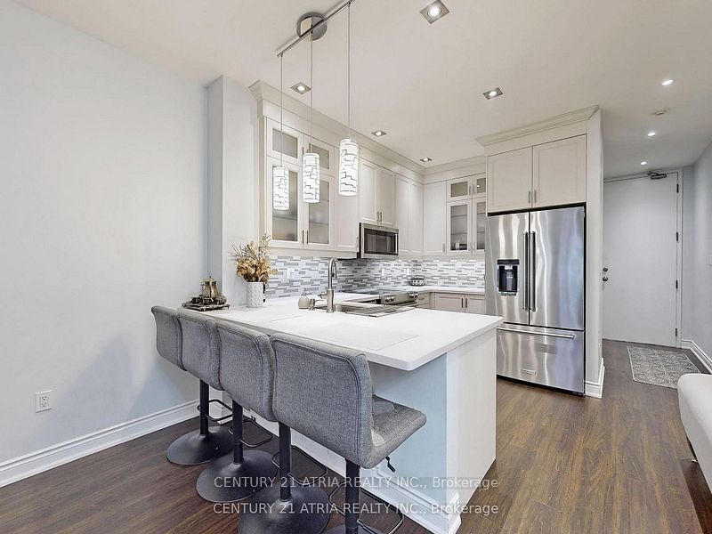 10 Gateway Boulevard 206, Toronto, ON M3C 3A1 photo 3