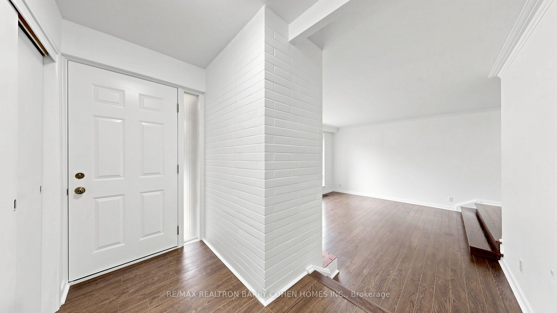 3 Greengate Road, Toronto, ON M3B 1E7 photo 4