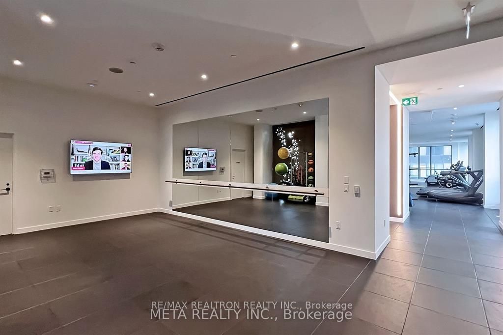 39 Roehampton Avenue 4301, Toronto, ON M4P 0B9 photo 4