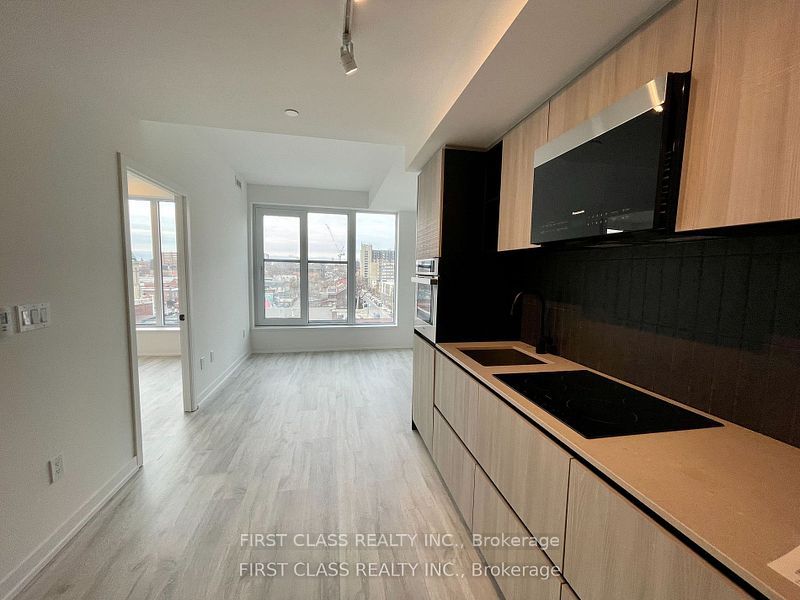 2 Augusta Avenue 701, Toronto, ON M5V 0T3 photo 4