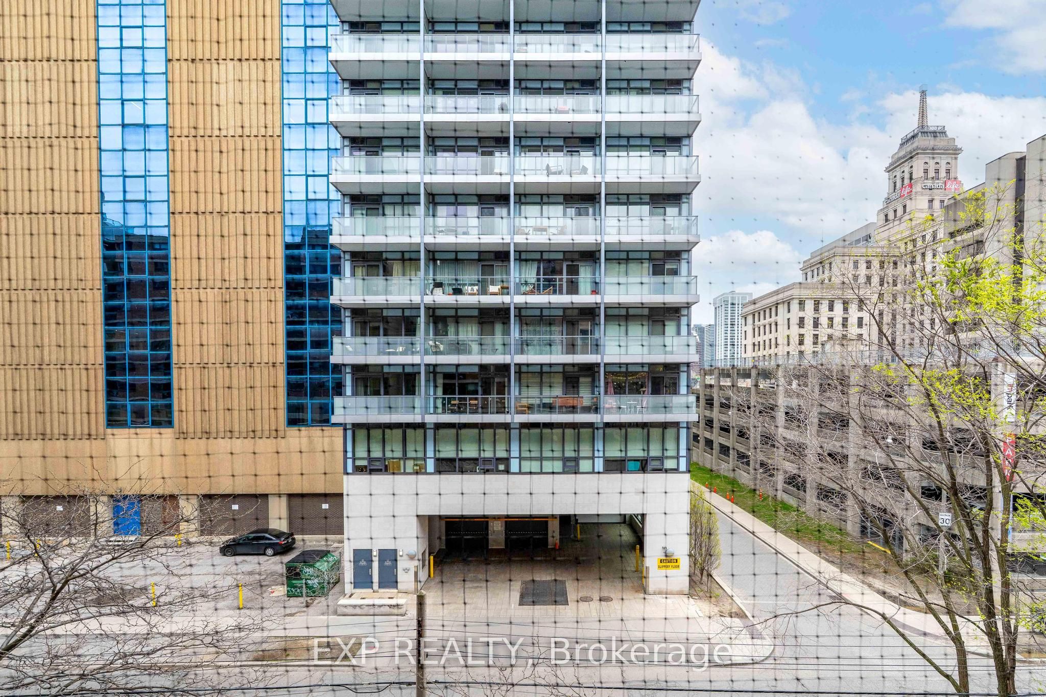 60 St Patrick Street 435, Toronto, ON M5T 2X5 photo 4