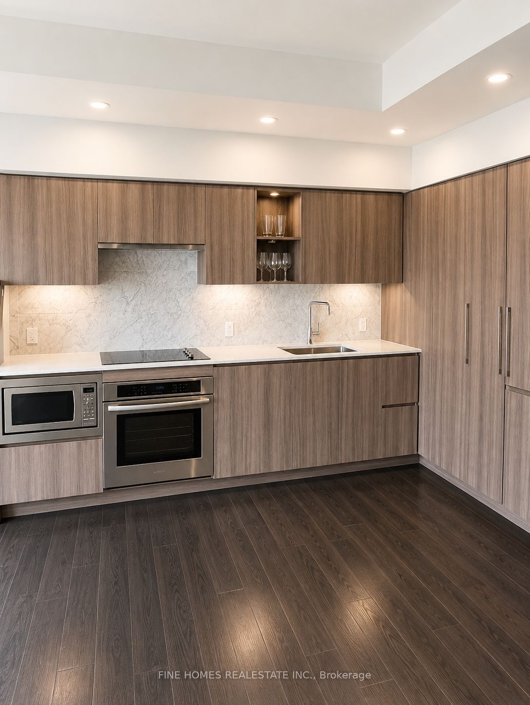 17 Bathurst Street 4502, Toronto, ON M5V 0N1
