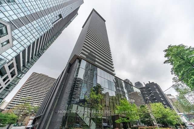 33 Charles Street E 606, Toronto, ON M4Y 1R9
