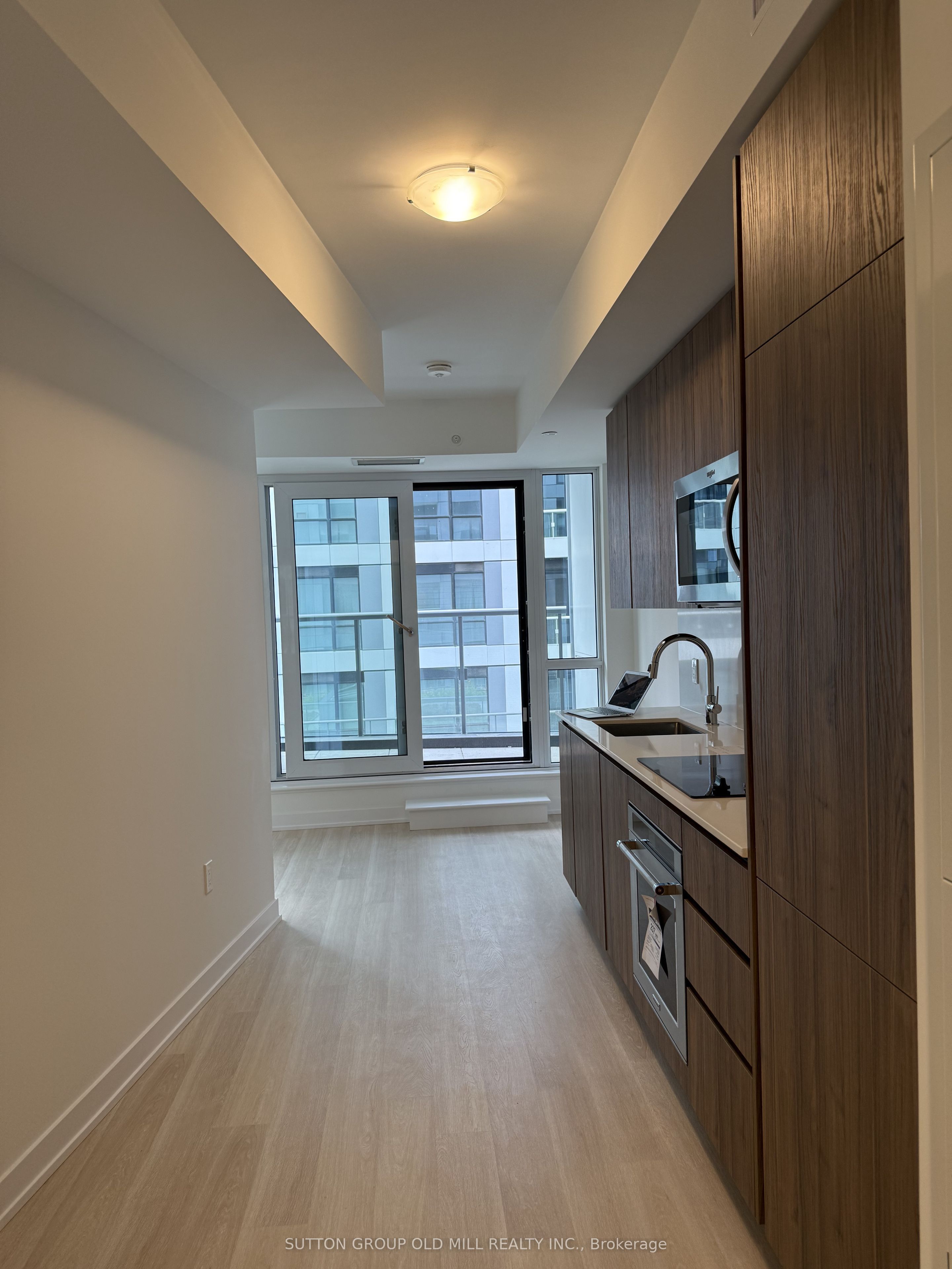 15 Richardson Street 408, Toronto, ON M5A 0Y5 photo 3