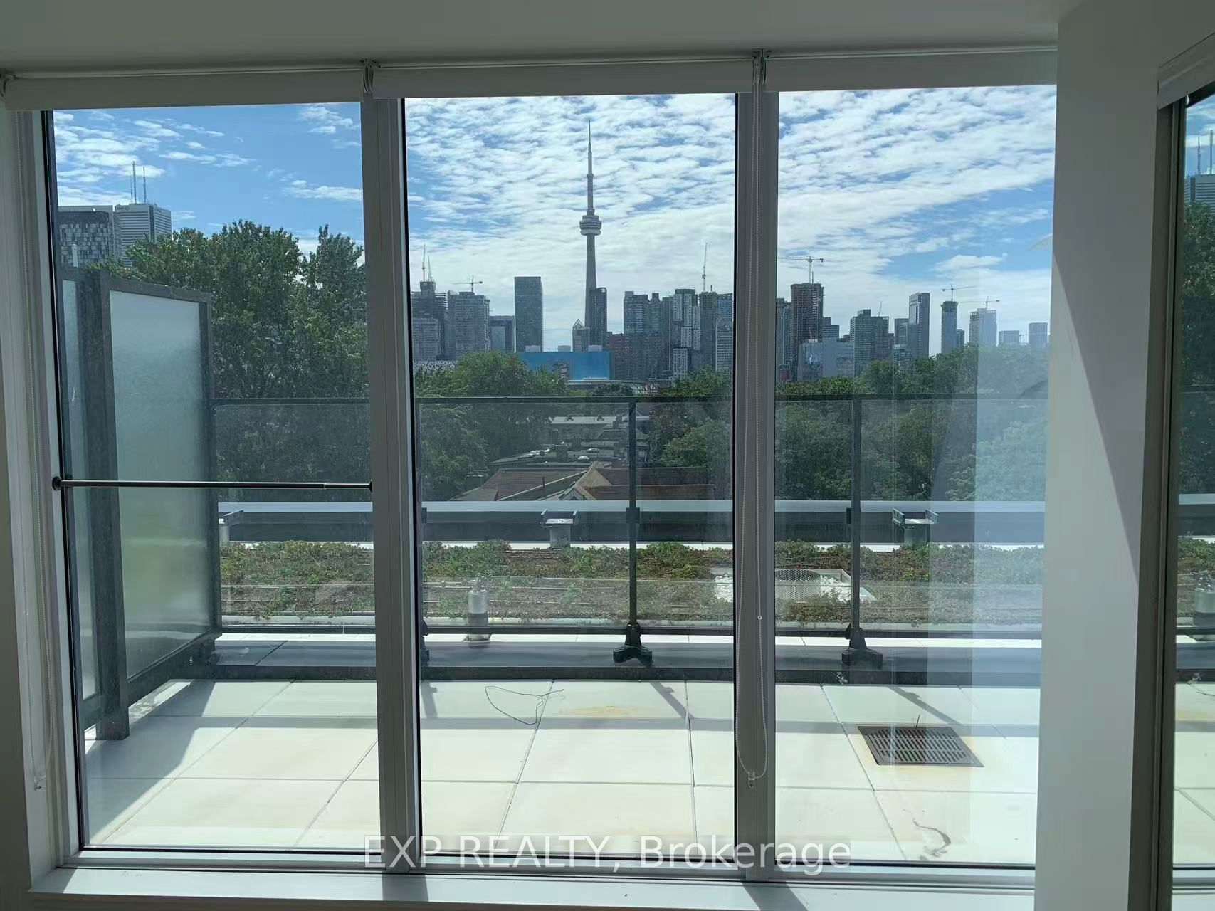 203 College Street 502, Toronto, ON M5T 0C8