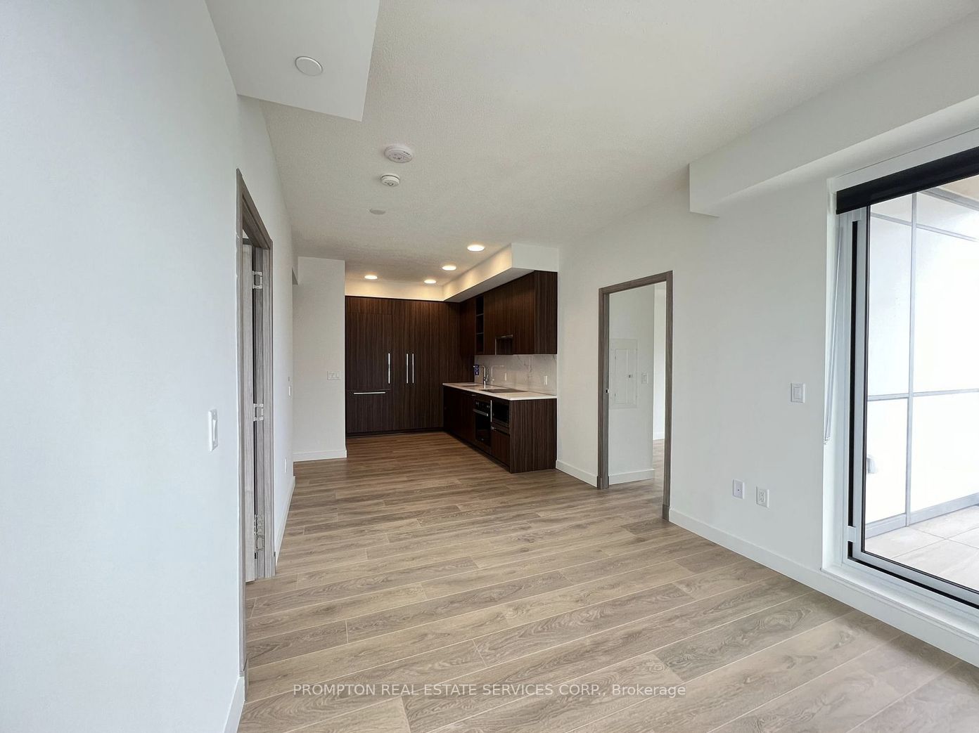 27 MCMAHON Drive 2012, Toronto, ON M2K 0J2 photo 3