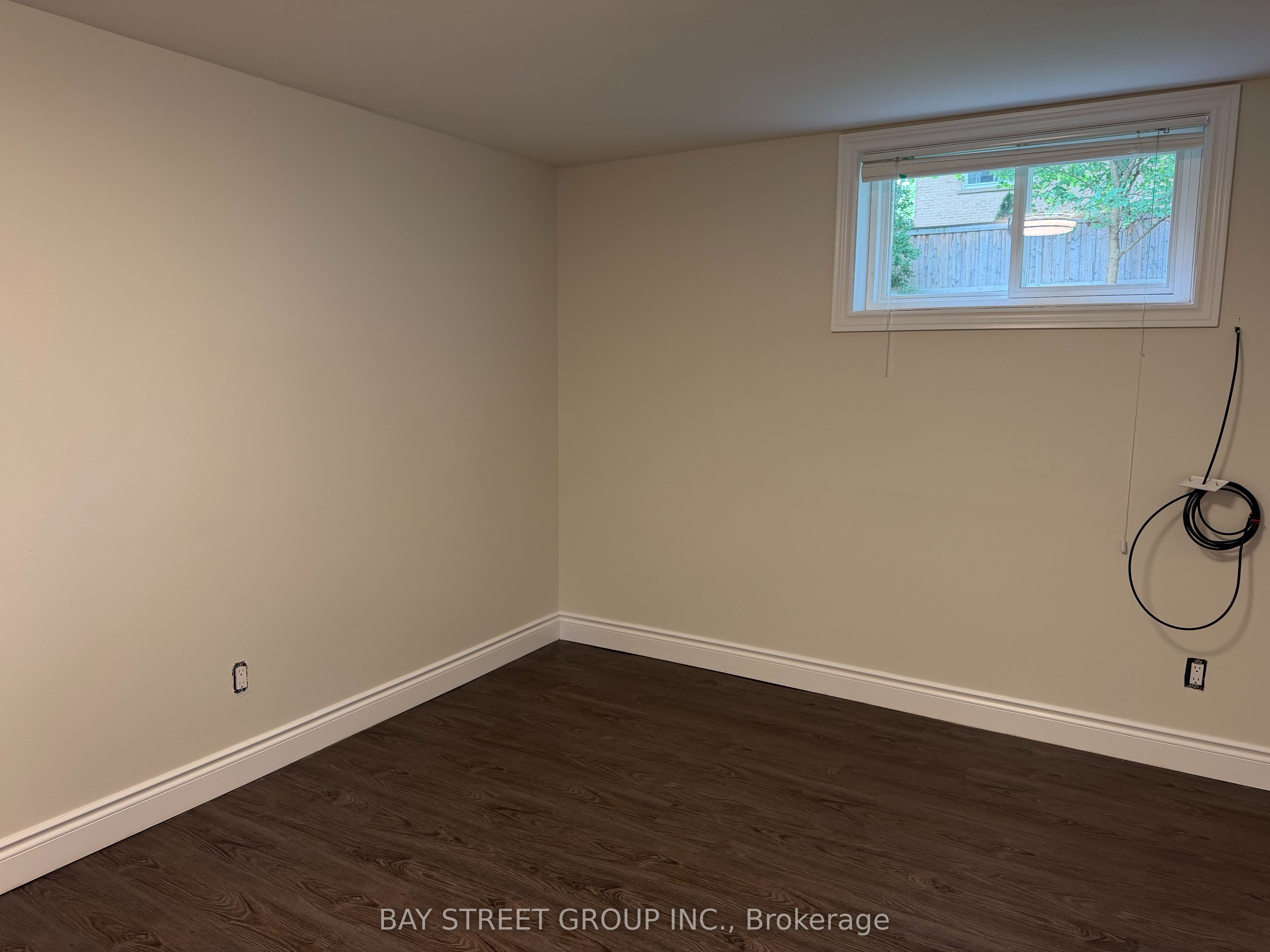 Lower 123 Searle Avenue, Toronto, ON M3H 4B1 photo 5