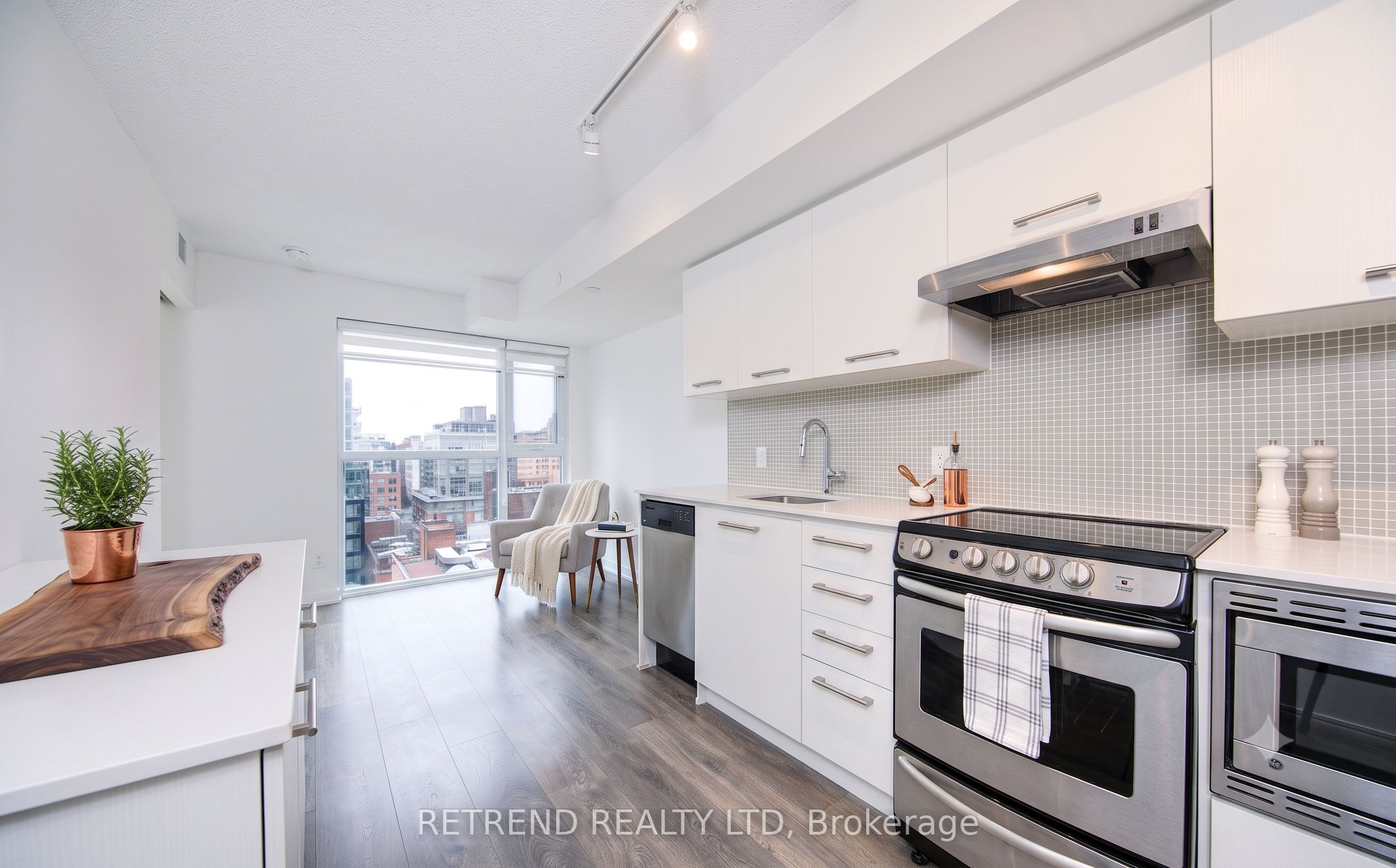 87 peter Street 1403, Toronto, ON M5V 0P1 photo 2