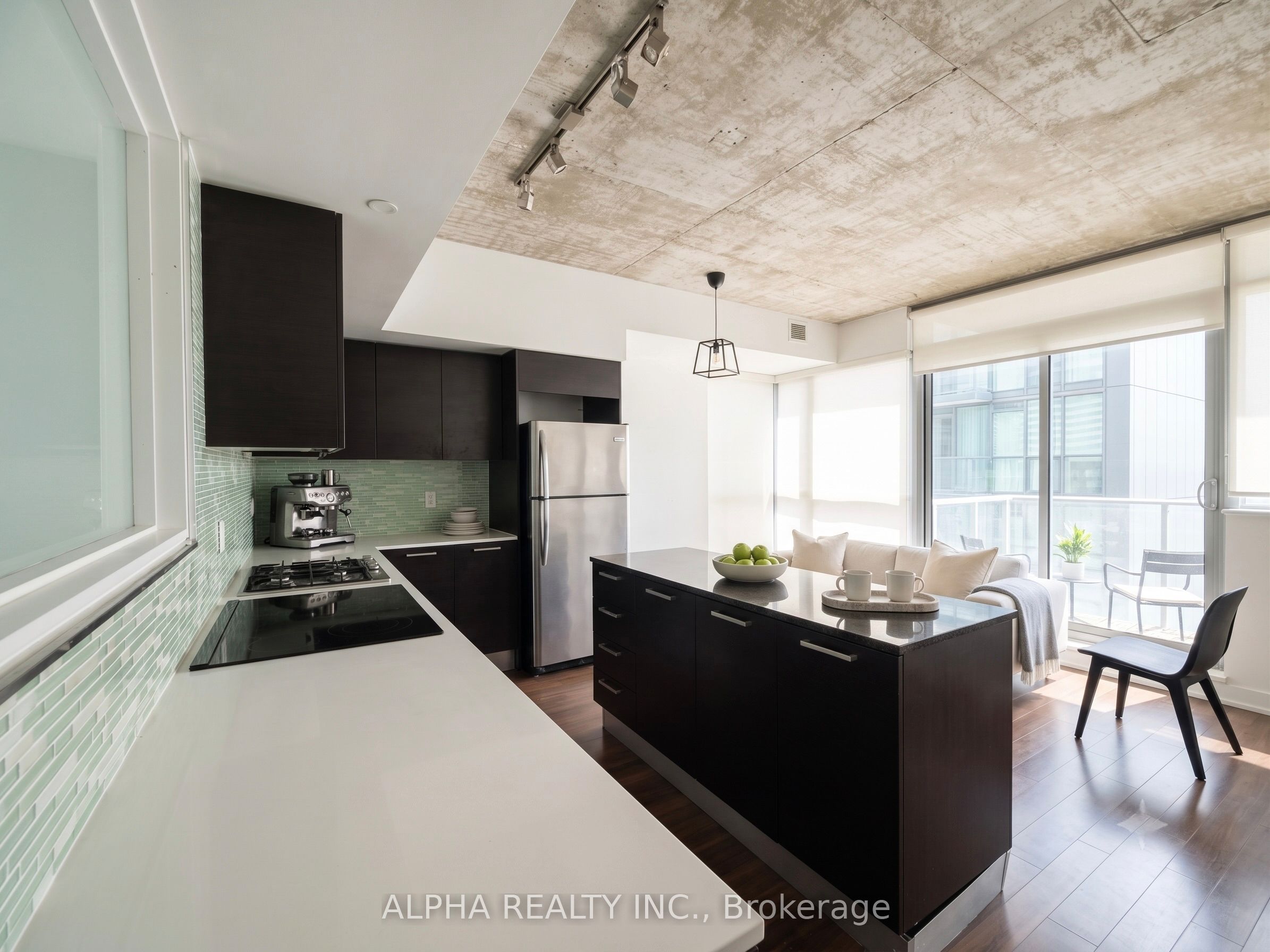 375 King Street W 1103, Toronto, ON M5V 1K1 photo 2