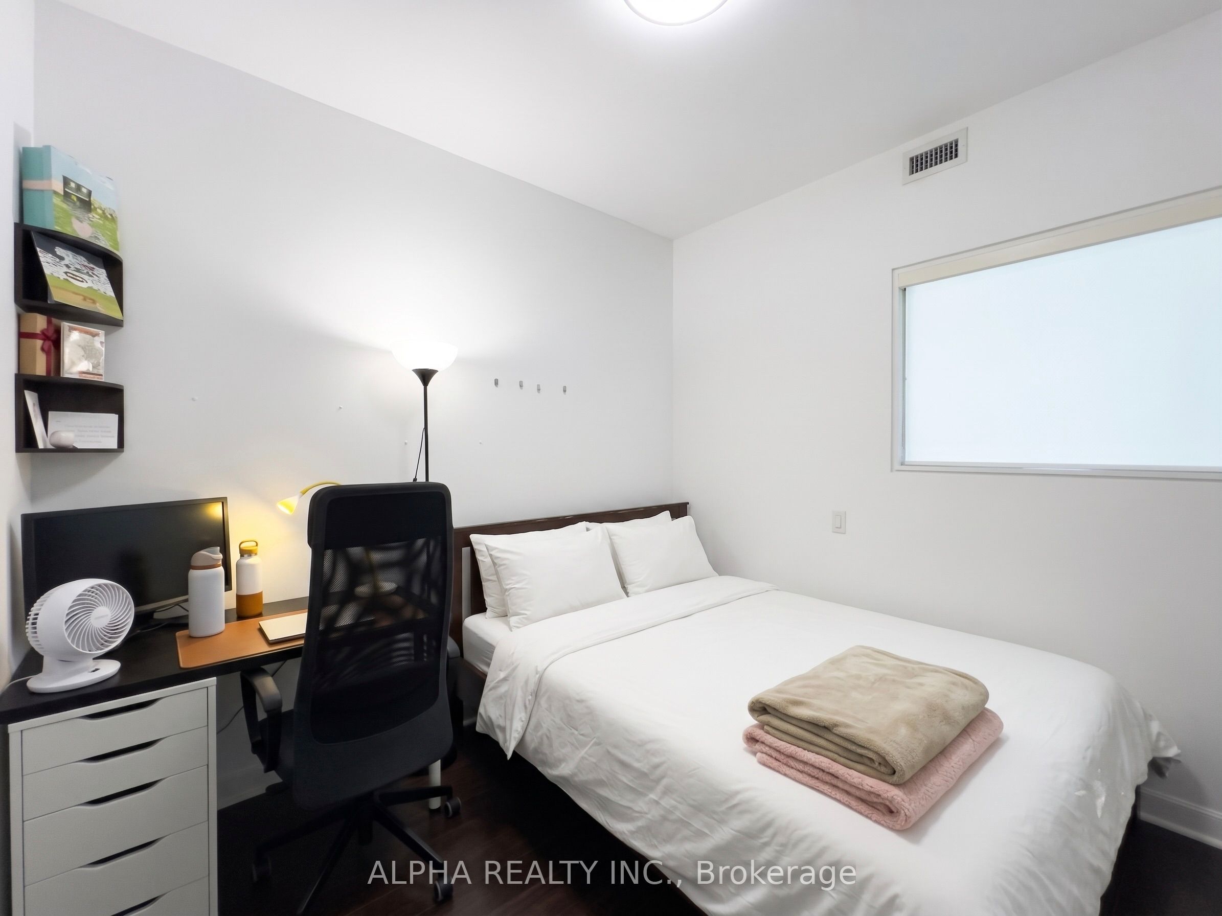 375 King Street W 1103, Toronto, ON M5V 1K1 photo 5