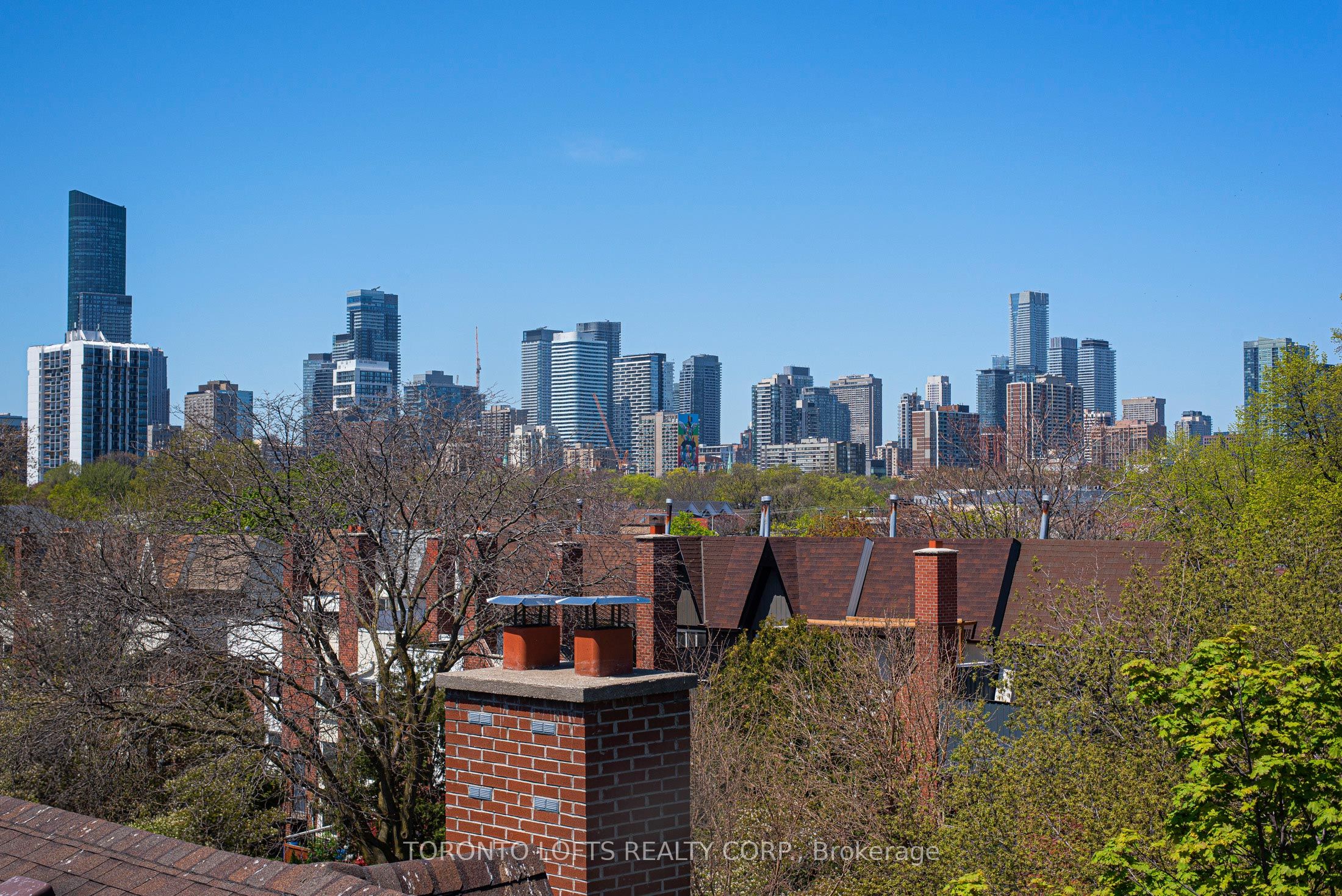 426 Queen Street E 405, Toronto, ON M5A 1T4 photo 4