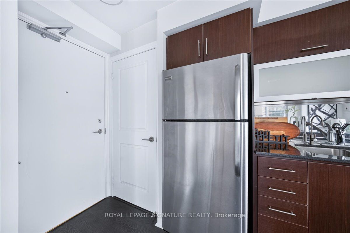 100 Western Battery Road 702, Toronto, ON M6K 3S2 photo 5
