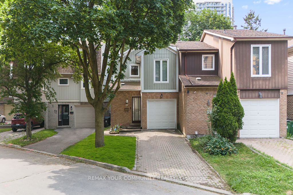 15 Clematis Road, Toronto, ON M2J 4X1