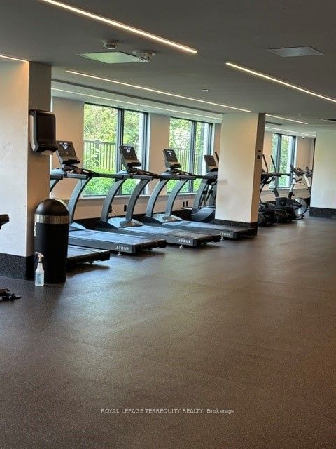 500 Wilson Avenue 234, Toronto, ON M3H 0E5 photo 4