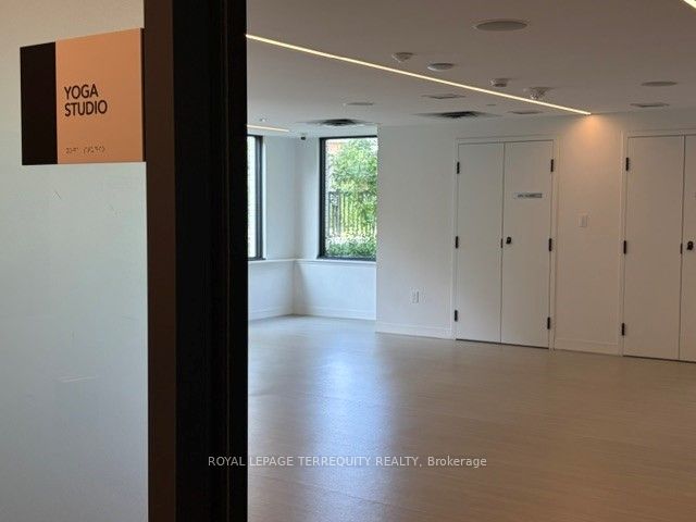 500 Wilson Avenue 234, Toronto, ON M3H 0E5 photo 5